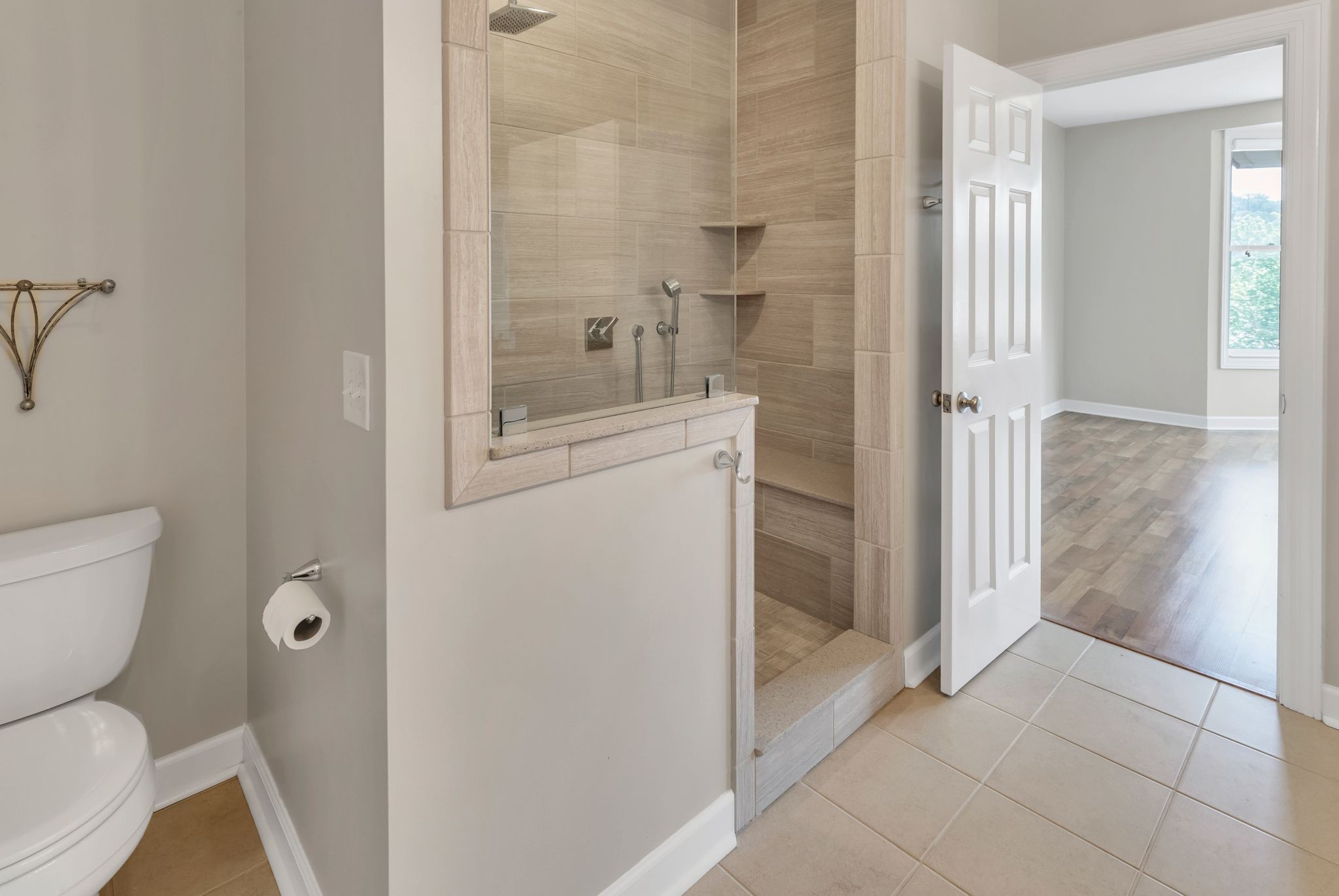 102 Forest Place Cir