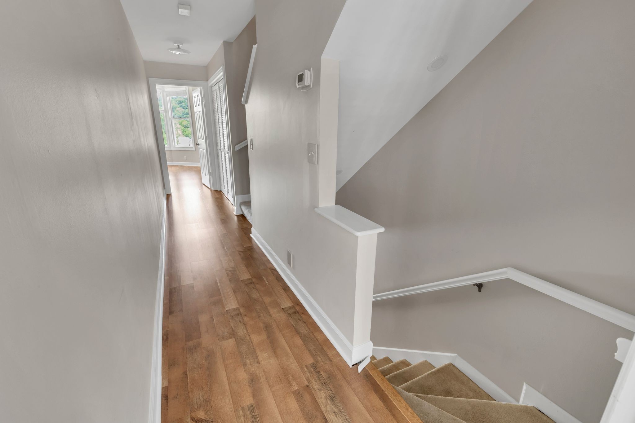 102 Forest Place Cir