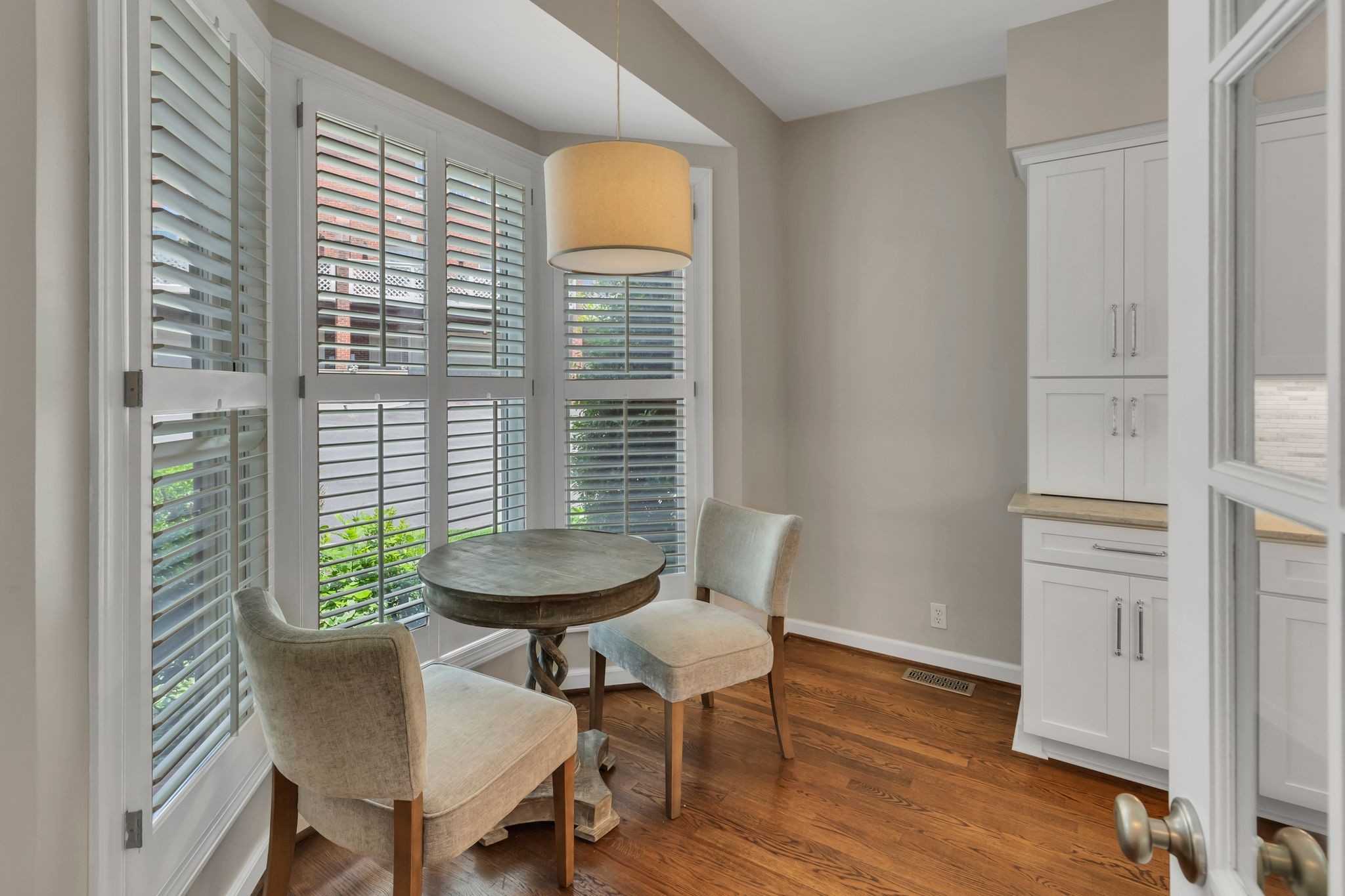 102 Forest Place Cir