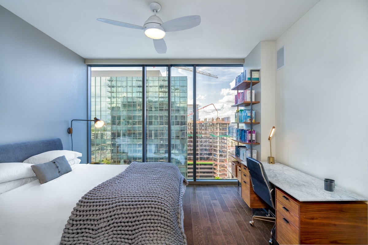 1212 Laurel St Unit: 1406