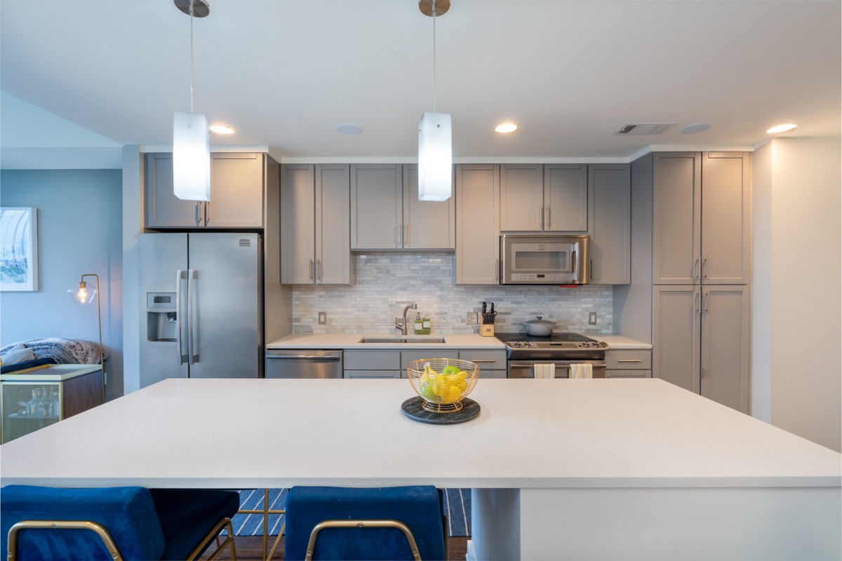 1212 Laurel St Unit: 1406