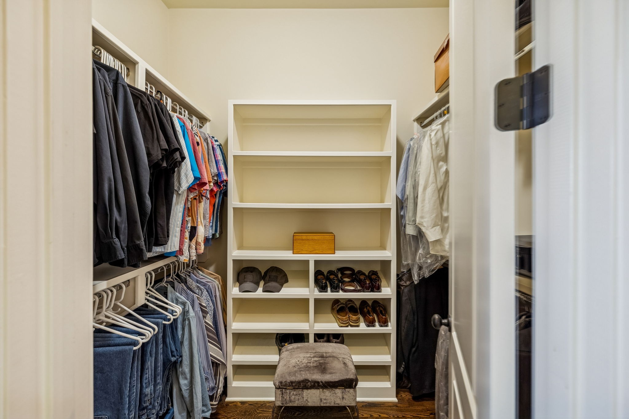 4308 Gallant Ridge Dr