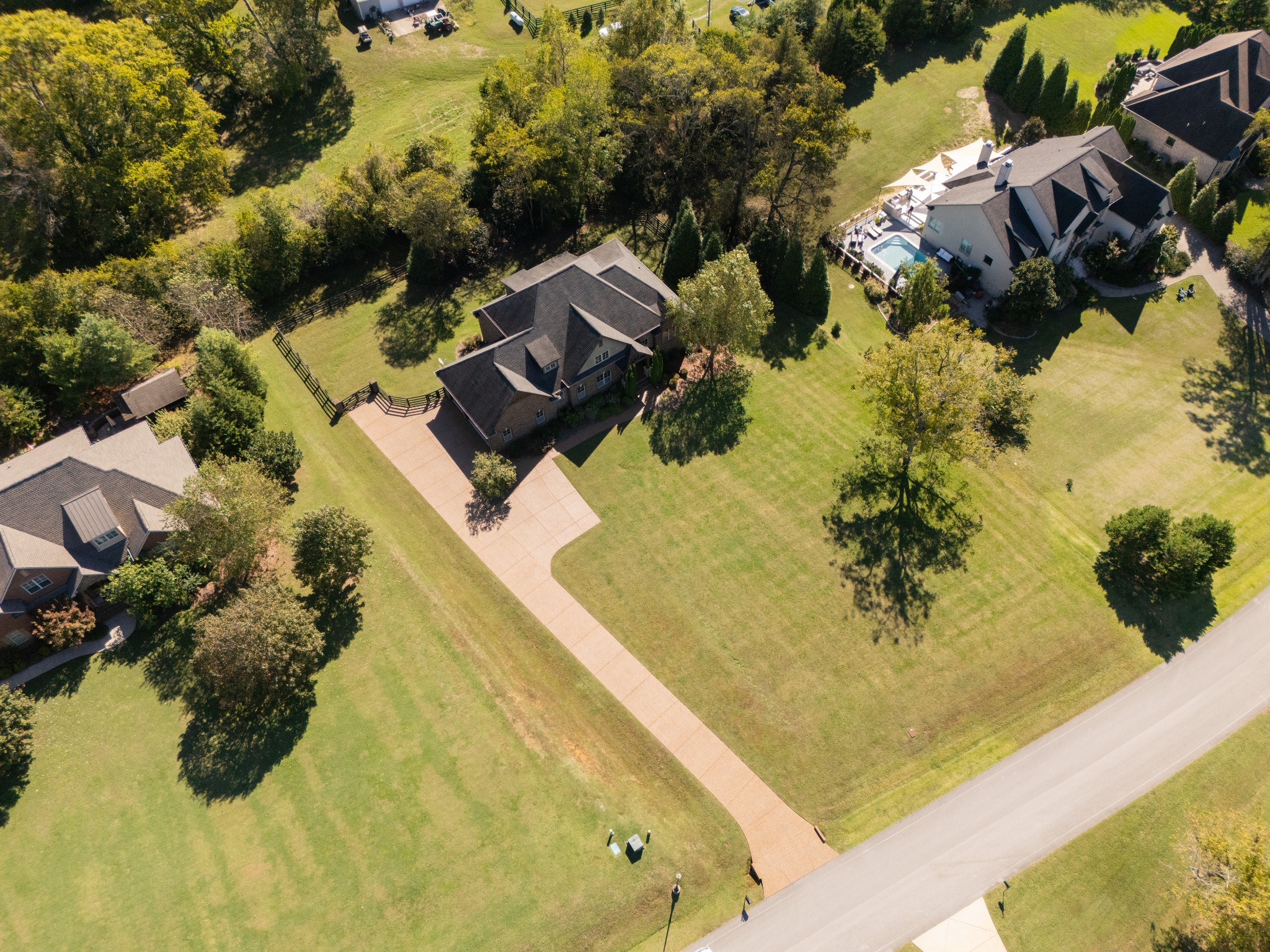 4308 Gallant Ridge Dr