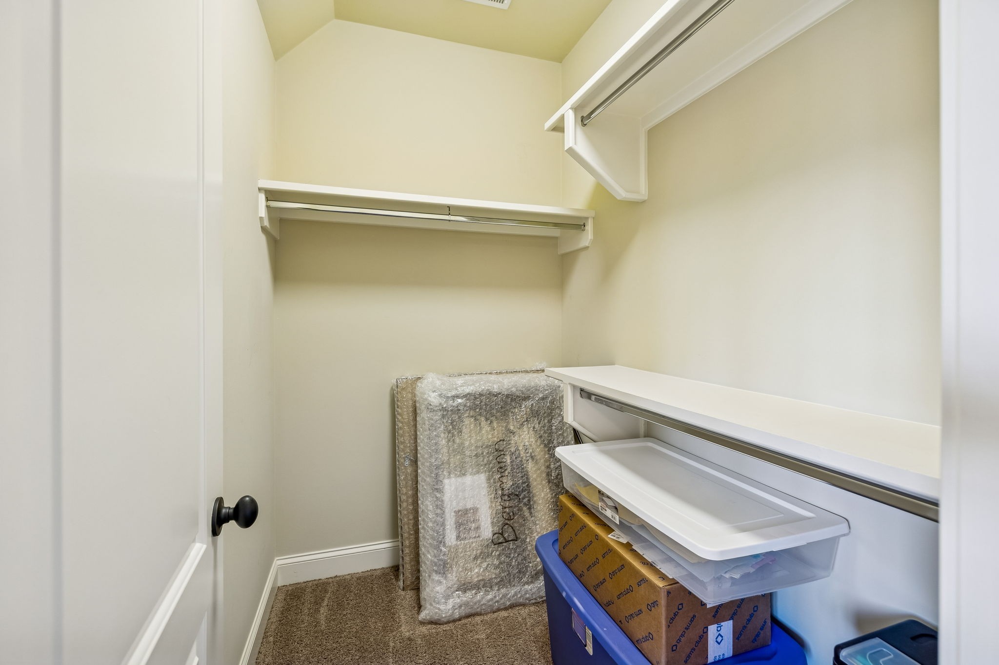 4308 Gallant Ridge Dr