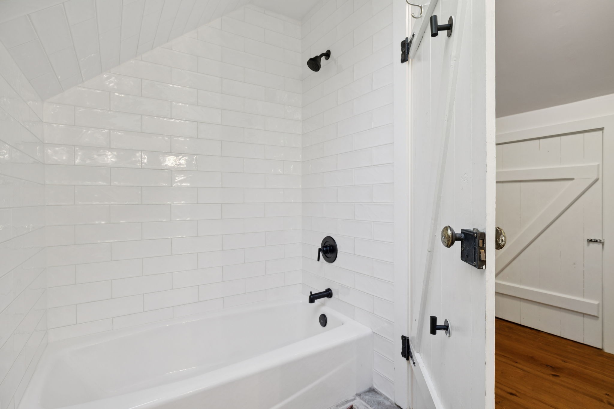 2060 Old Hillsboro Rd