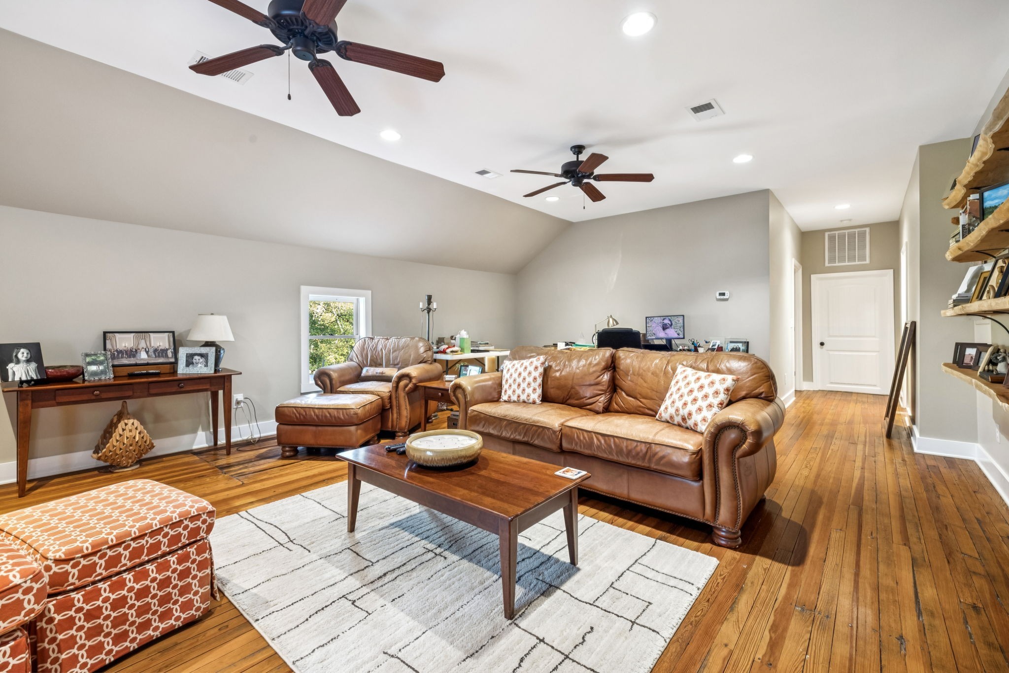 2064 Old Hillsboro Rd