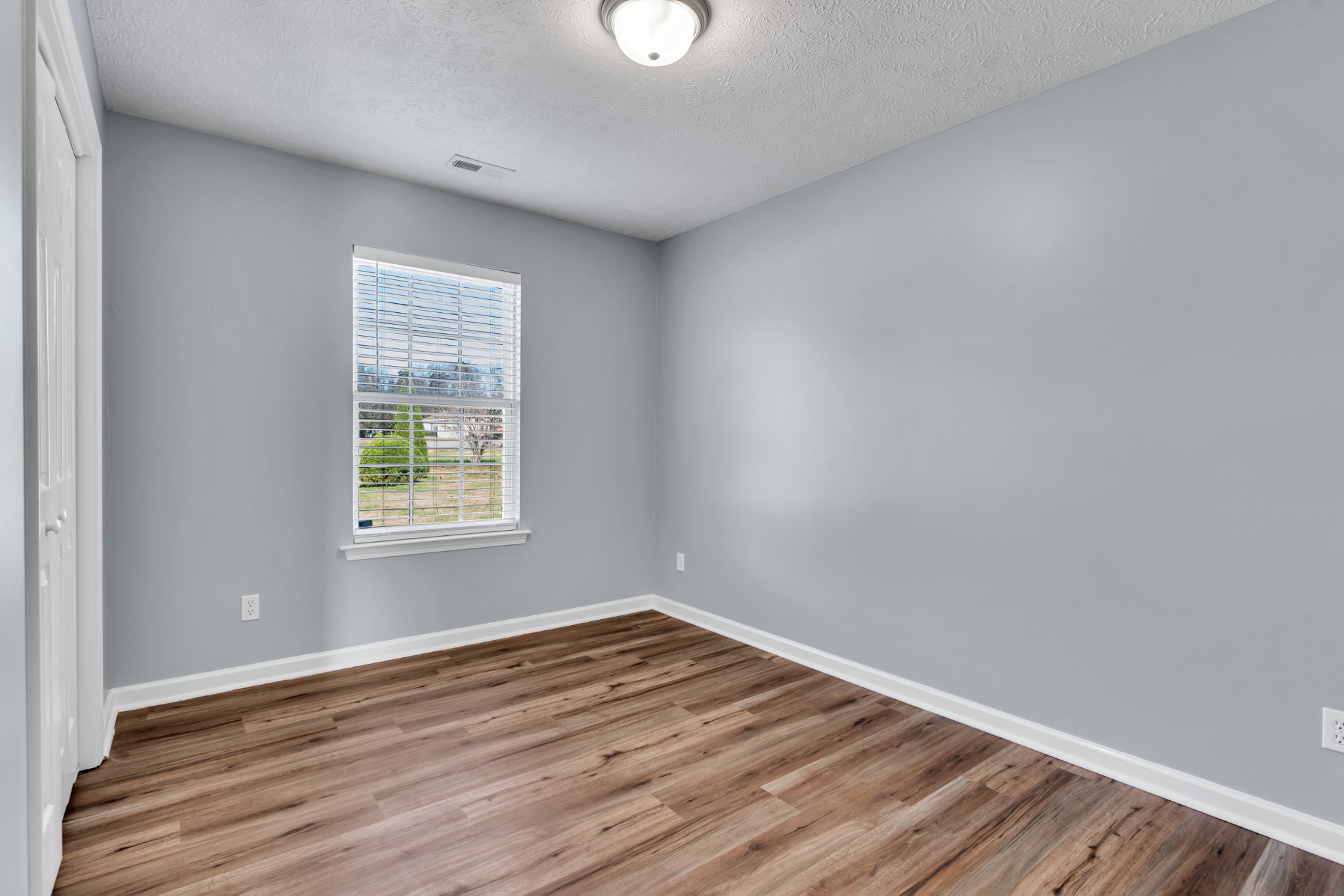 105 Spruce Haven Ct