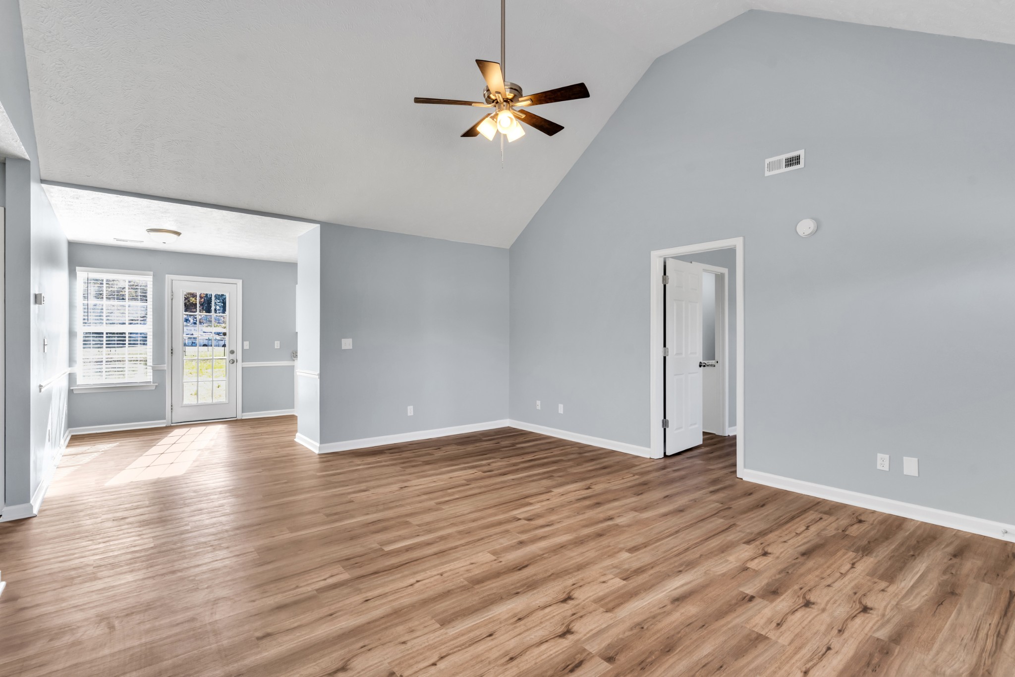 105 Spruce Haven Ct