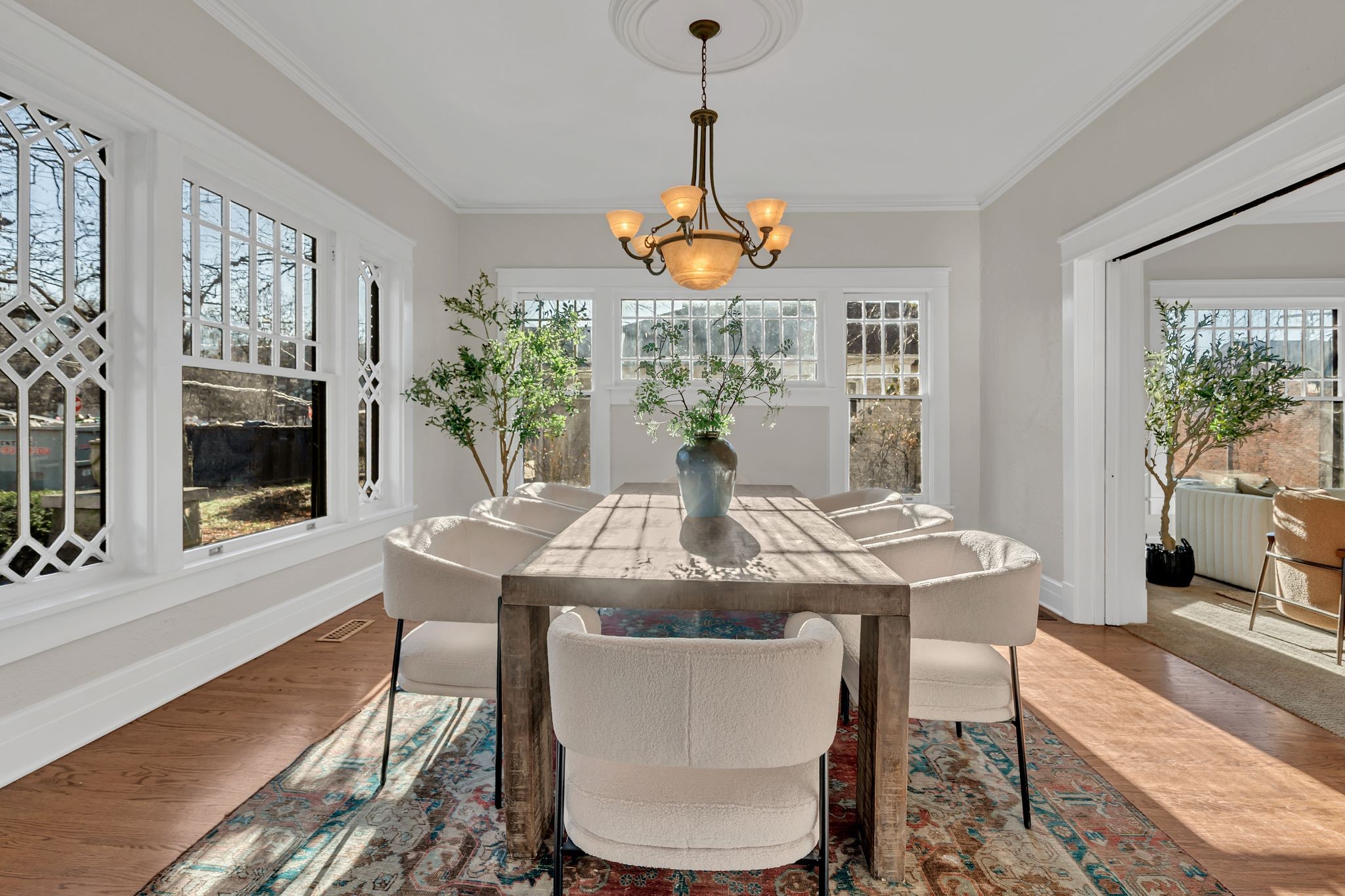 339 Chesterfield Ave