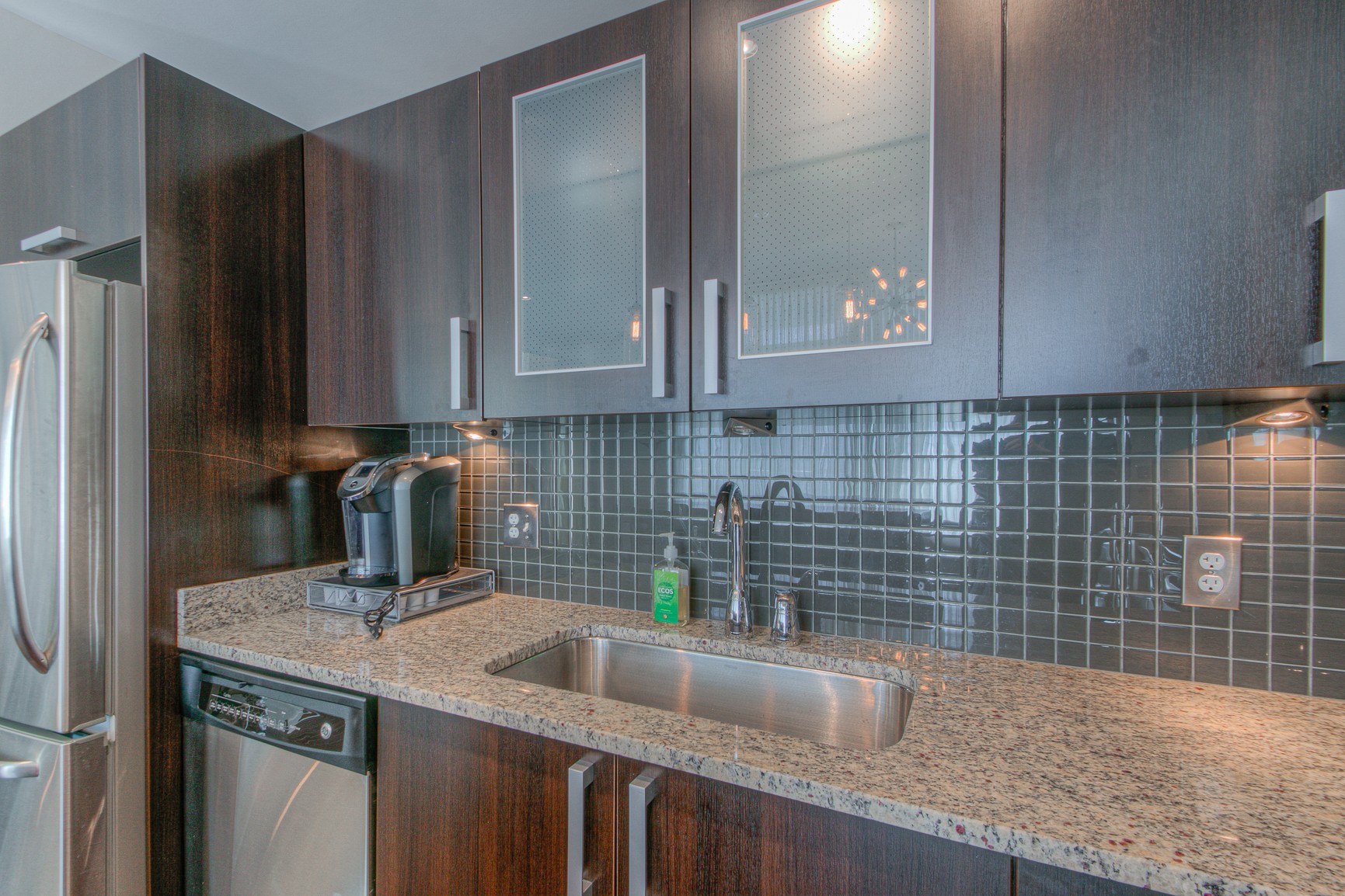 600 12th Ave, S Unit: 2106