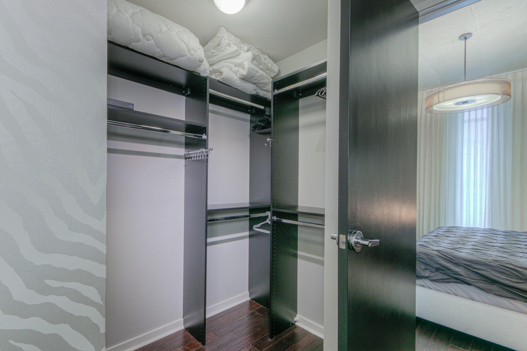 600 12th Ave, S Unit: 2106