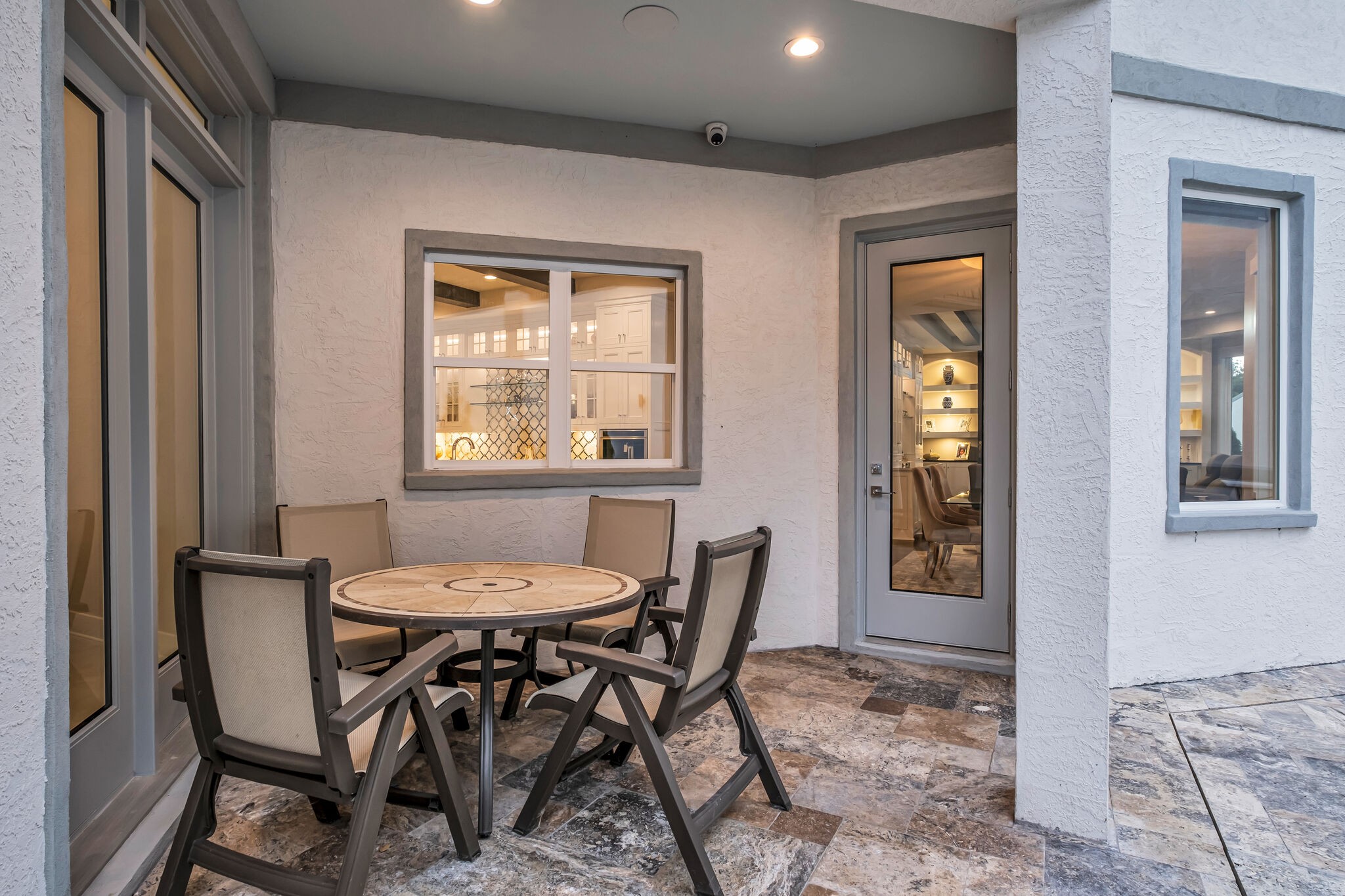 1065 Stockett Dr