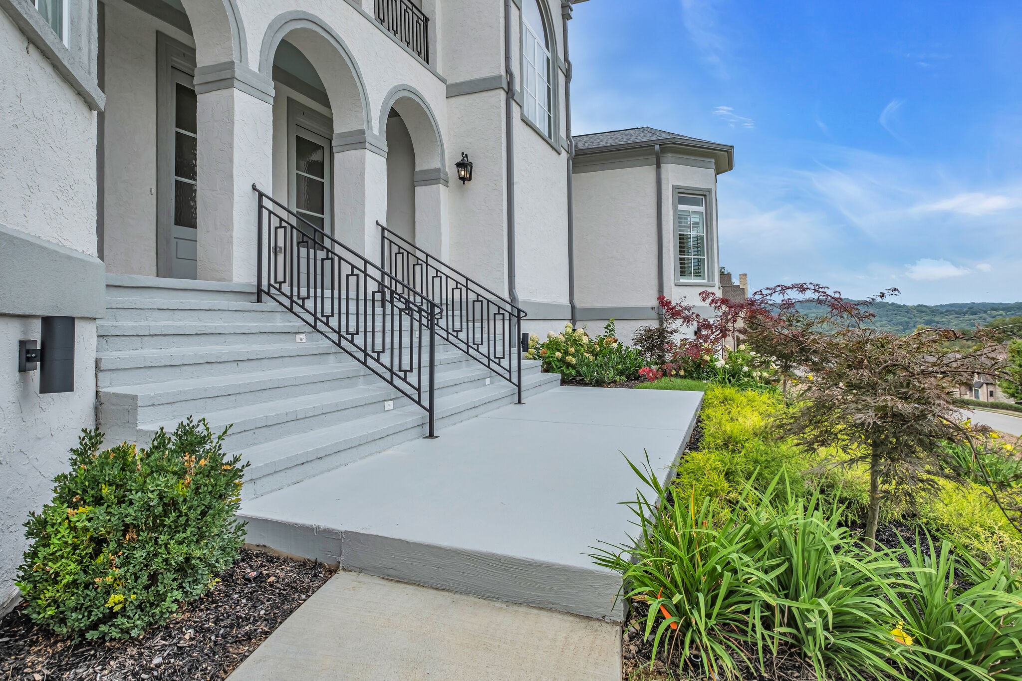 1065 Stockett Dr