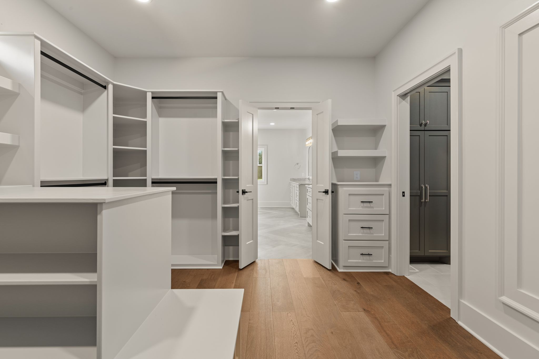 5024 Halls Hill Pike