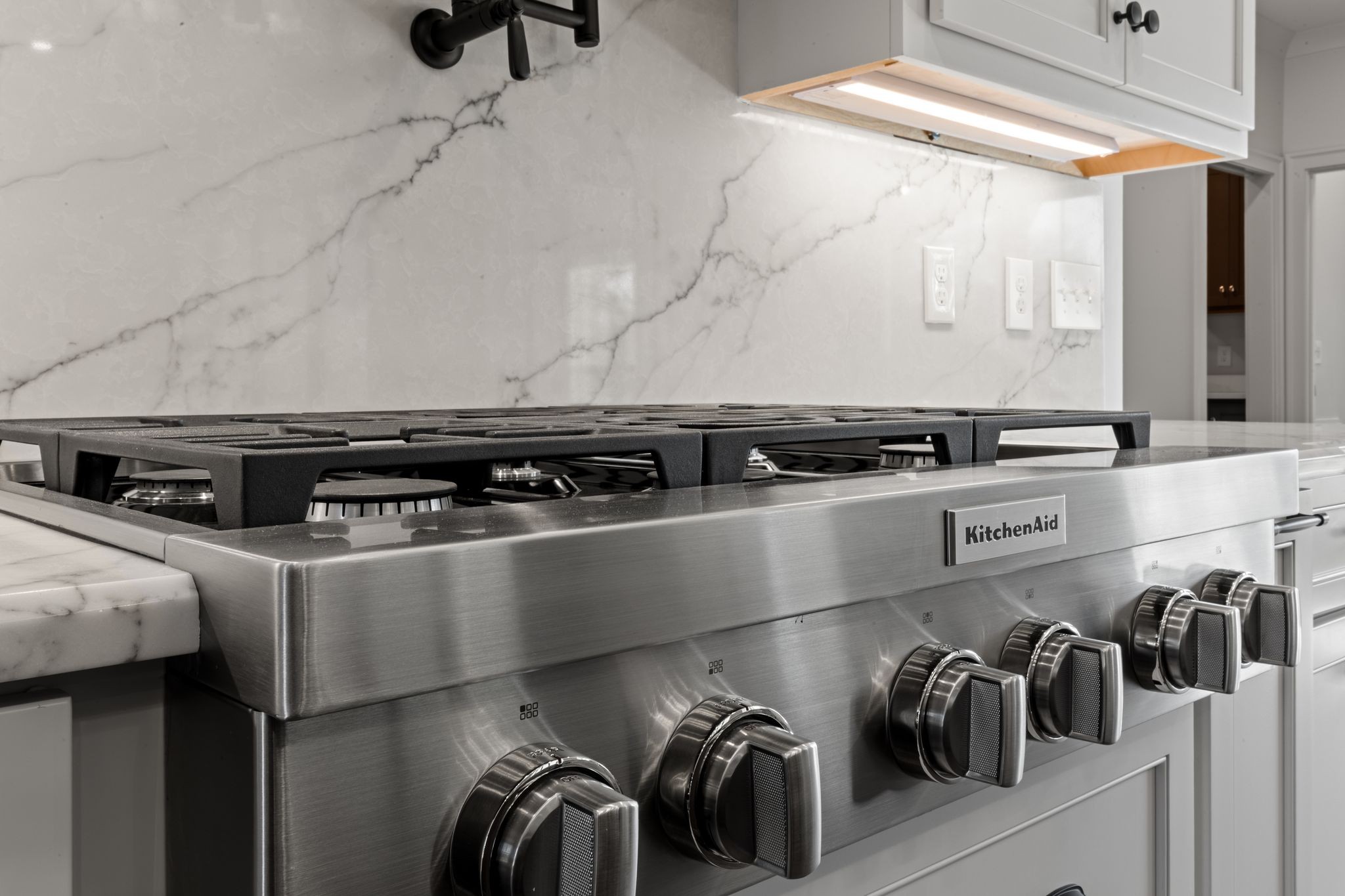 5024 Halls Hill Pike