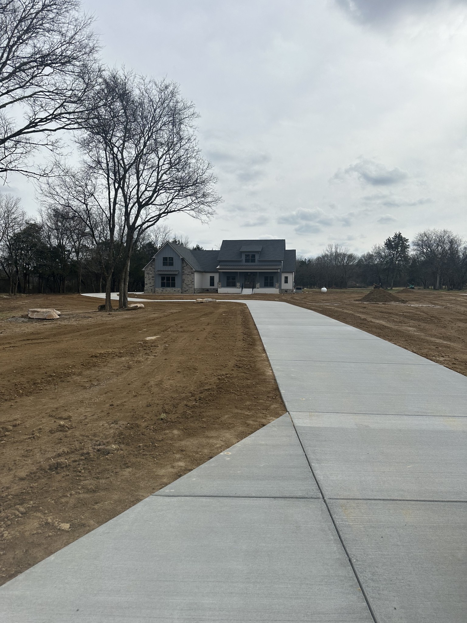 5024 Halls Hill Pike