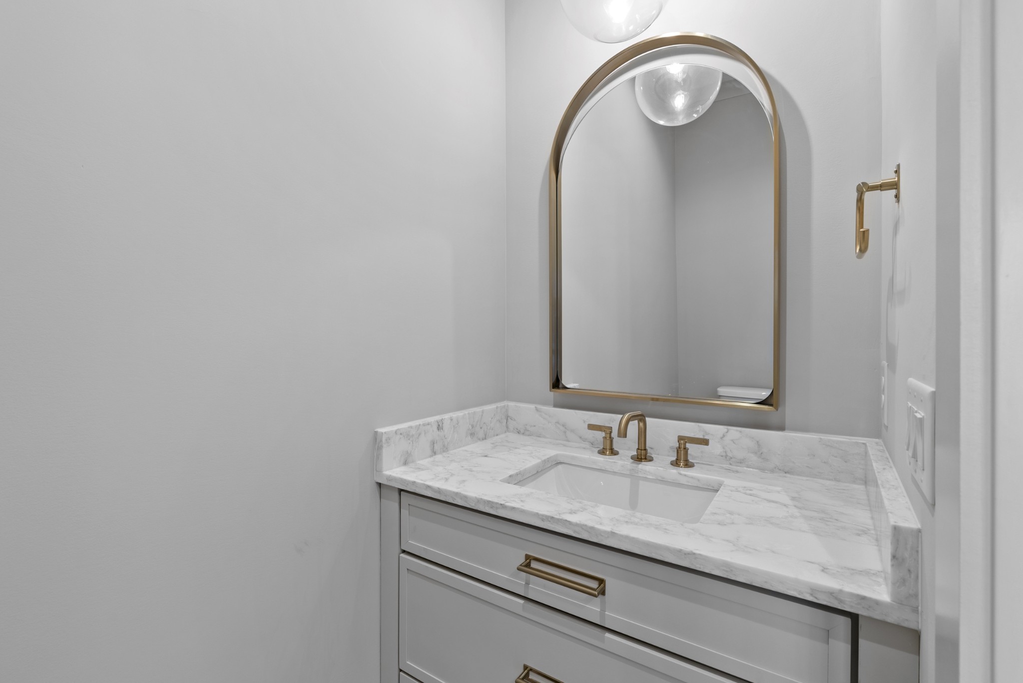 1638 Champagne Court