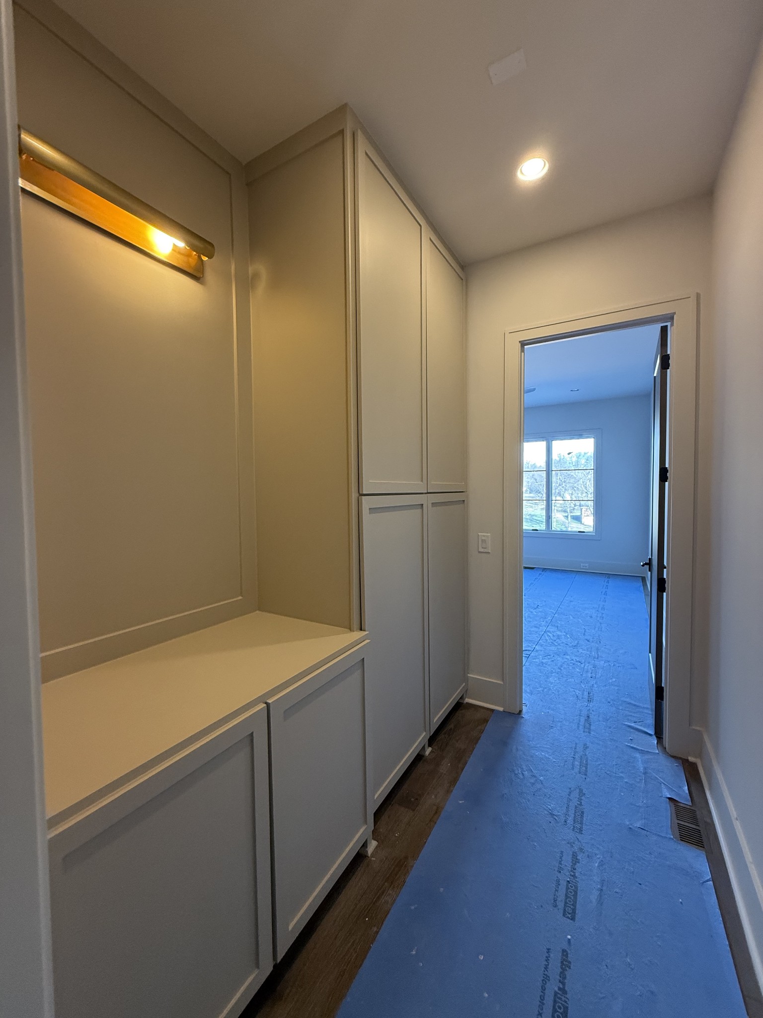 8106 Turning Point Dr