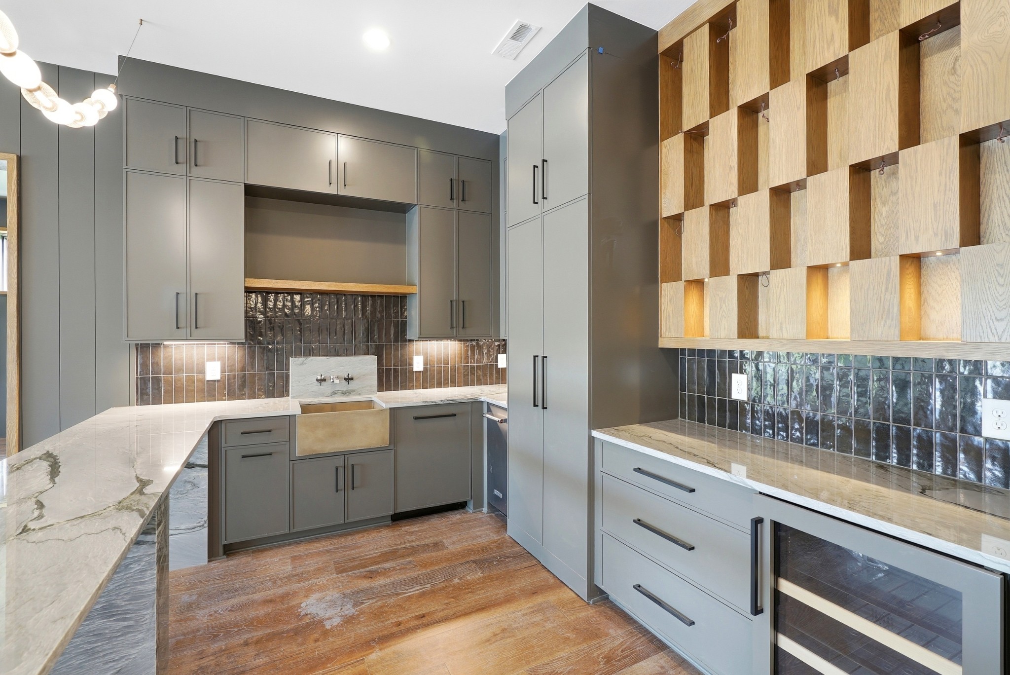 8106 Turning Point Dr