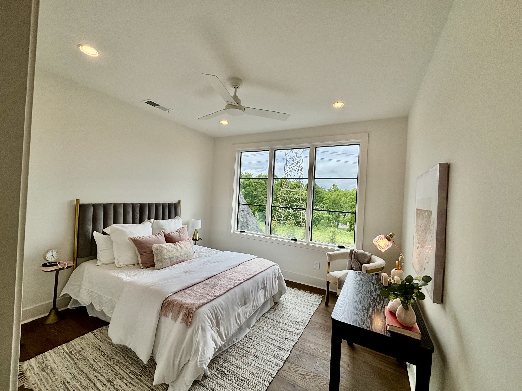 8106 Turning Point Dr