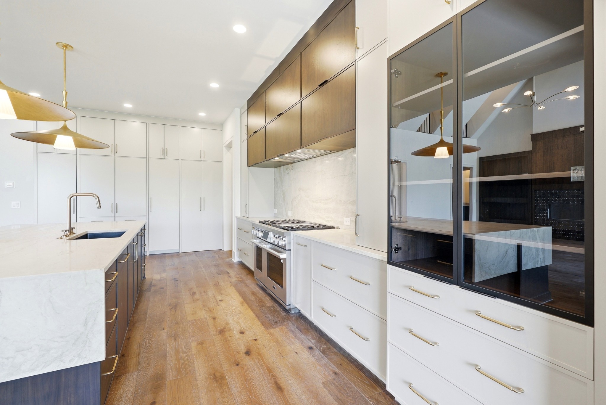 8106 Turning Point Dr