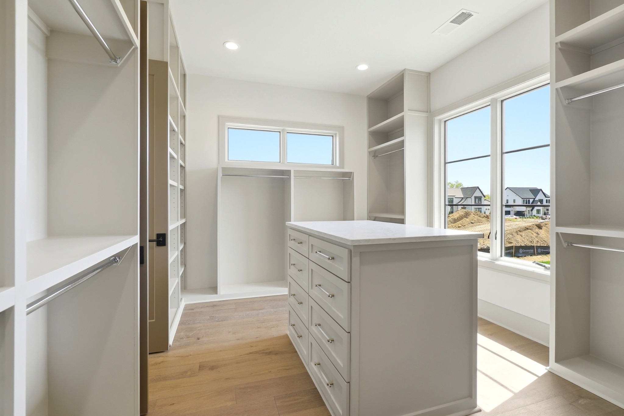 8106 Turning Point Dr