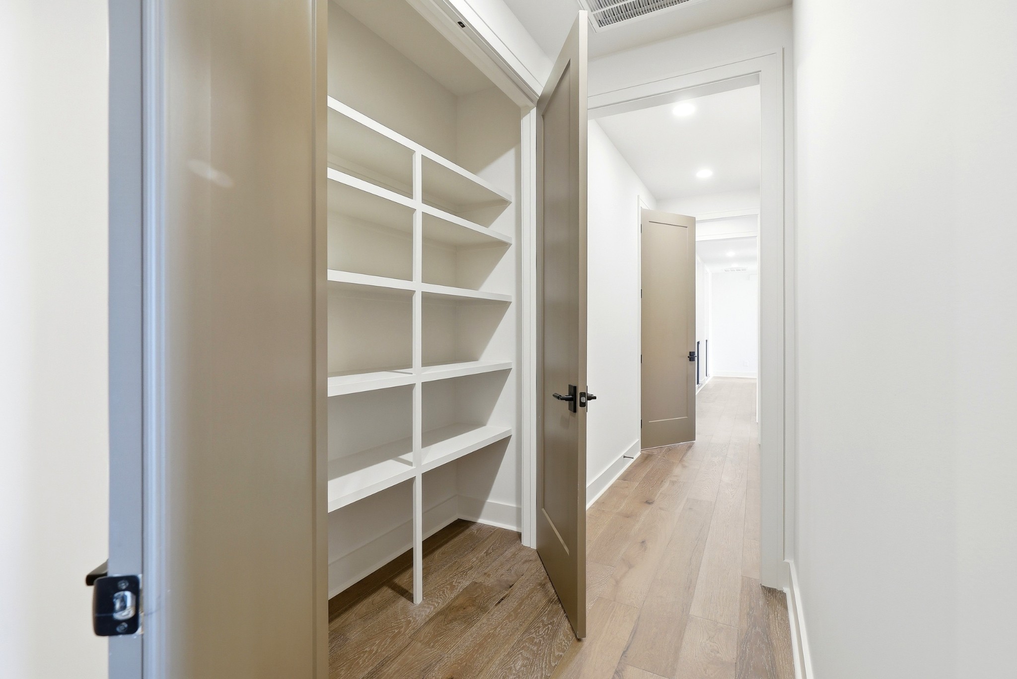 8106 Turning Point Dr