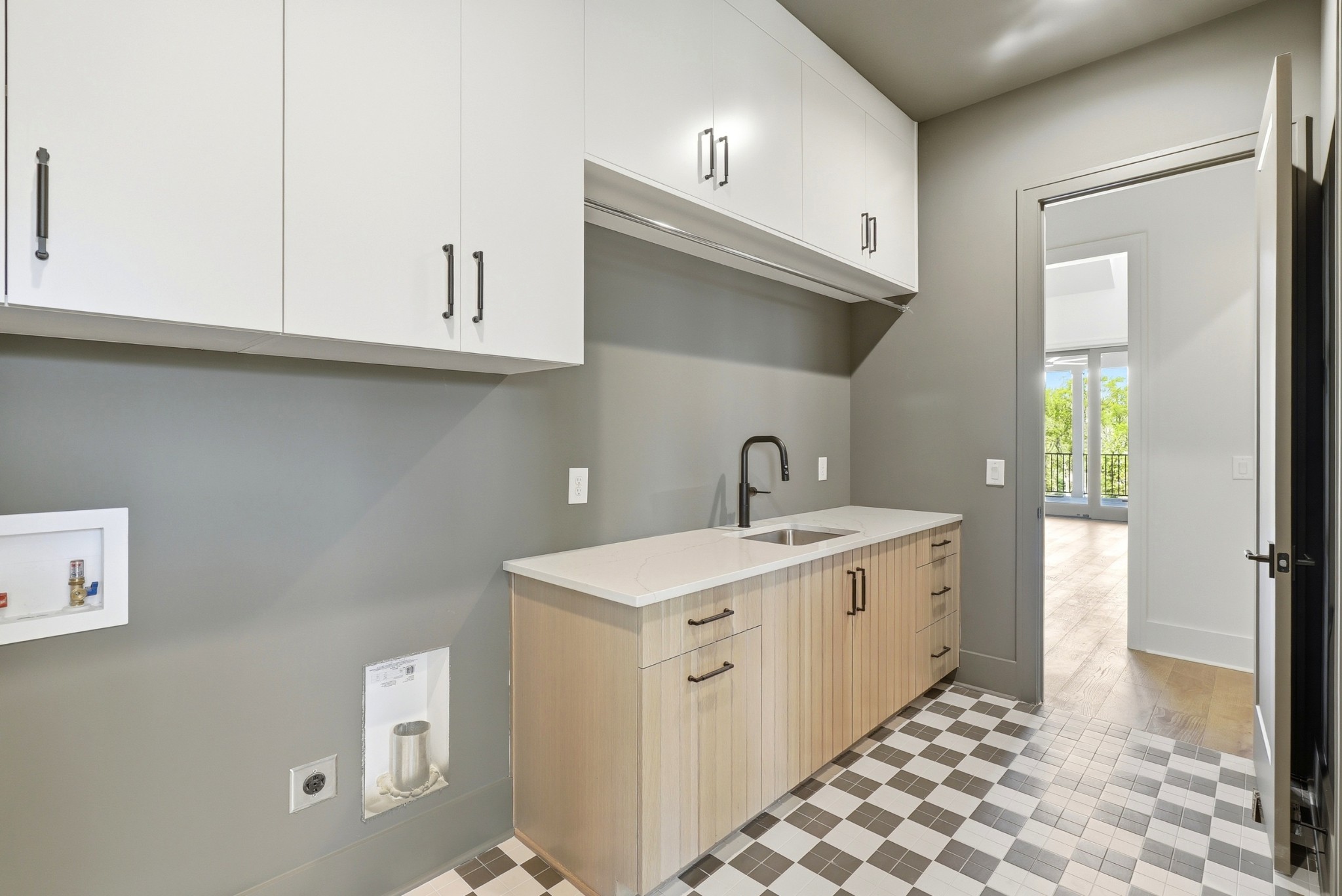 8106 Turning Point Dr