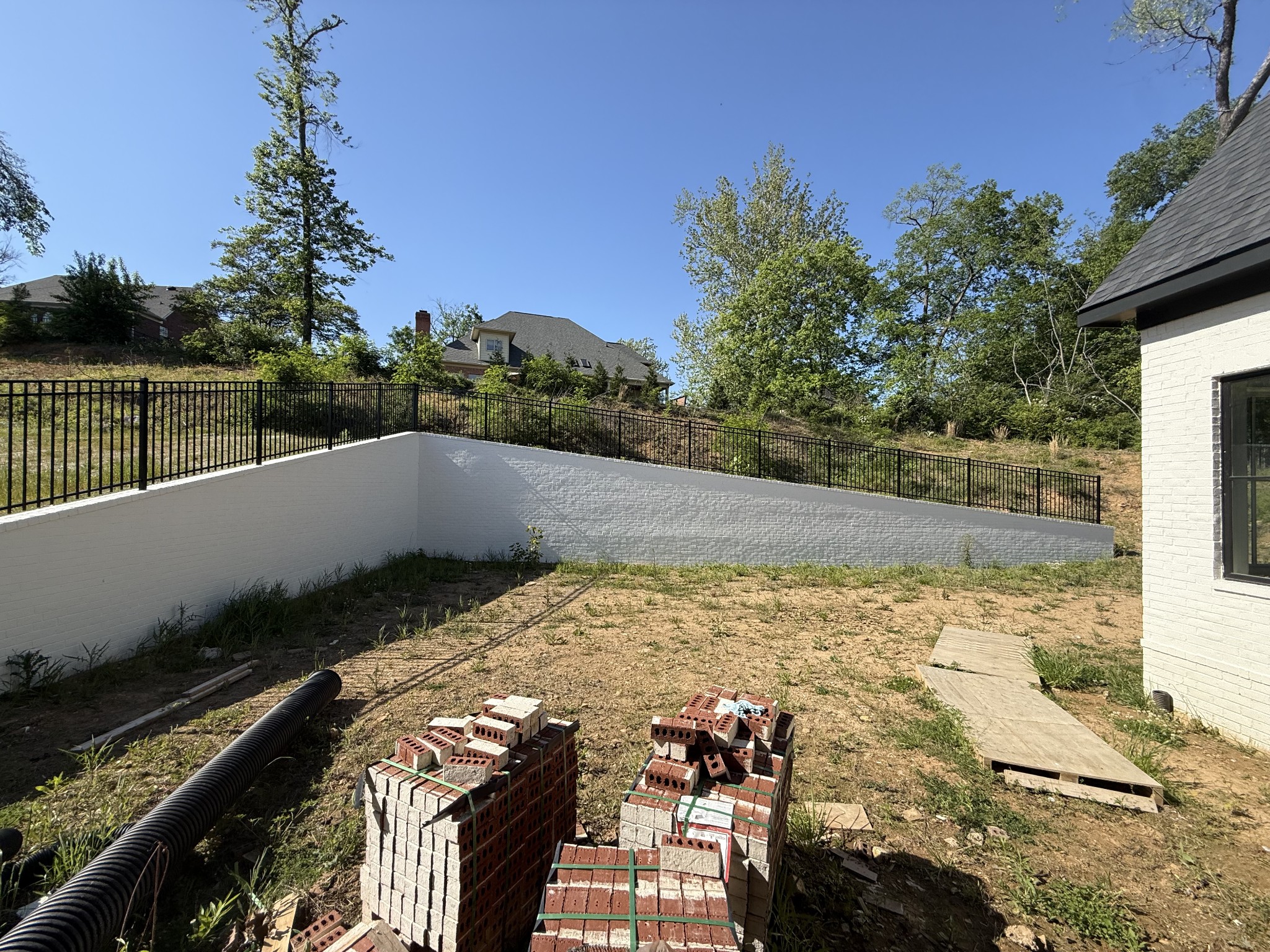 1580 Eastwood Dr