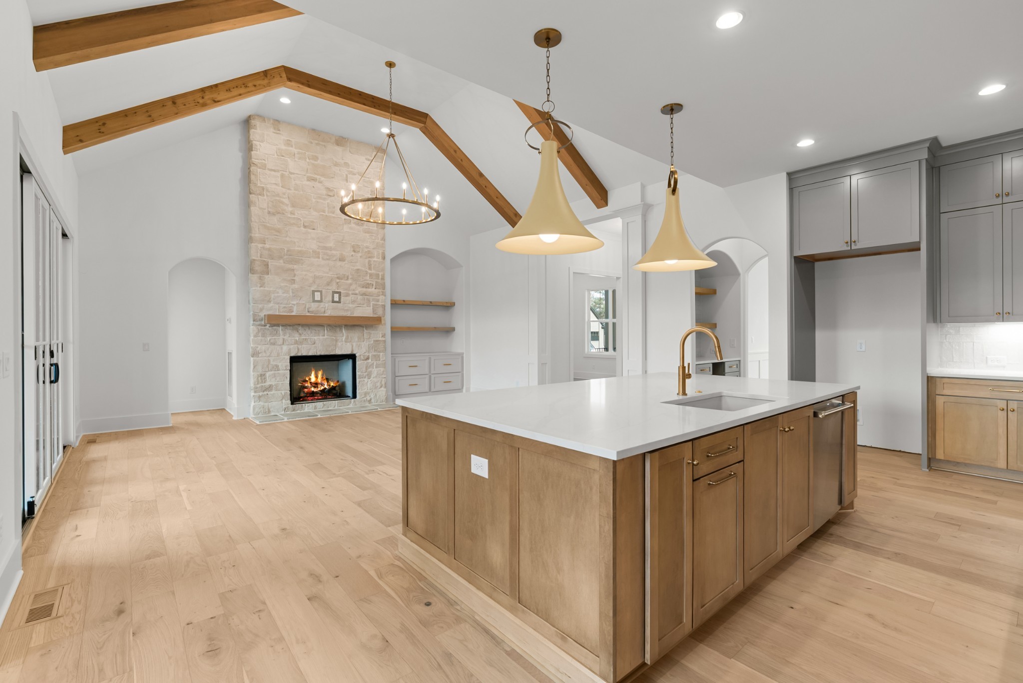 1006 Laguna Drive
