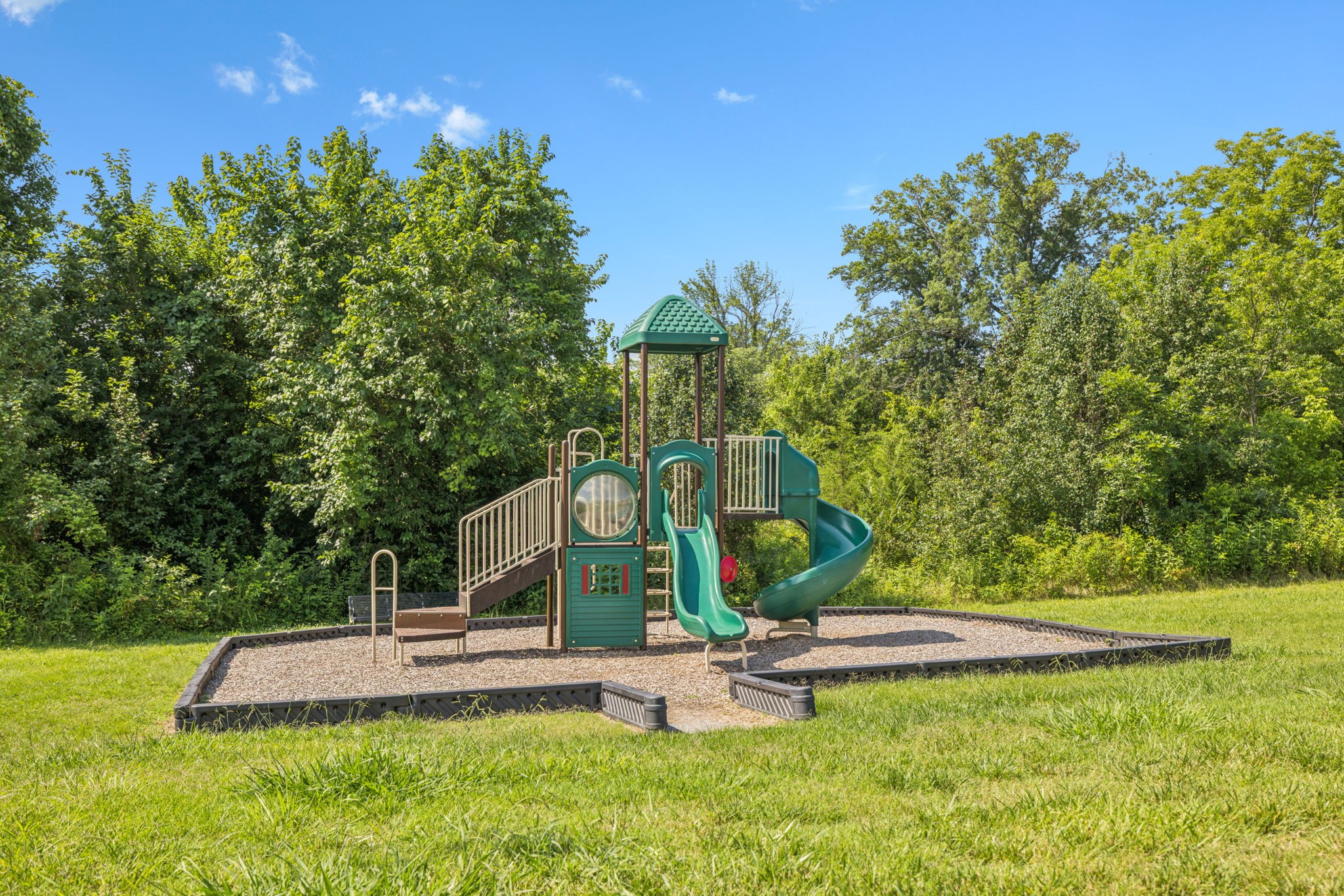 2355 Fairchild Cir Unit: 102