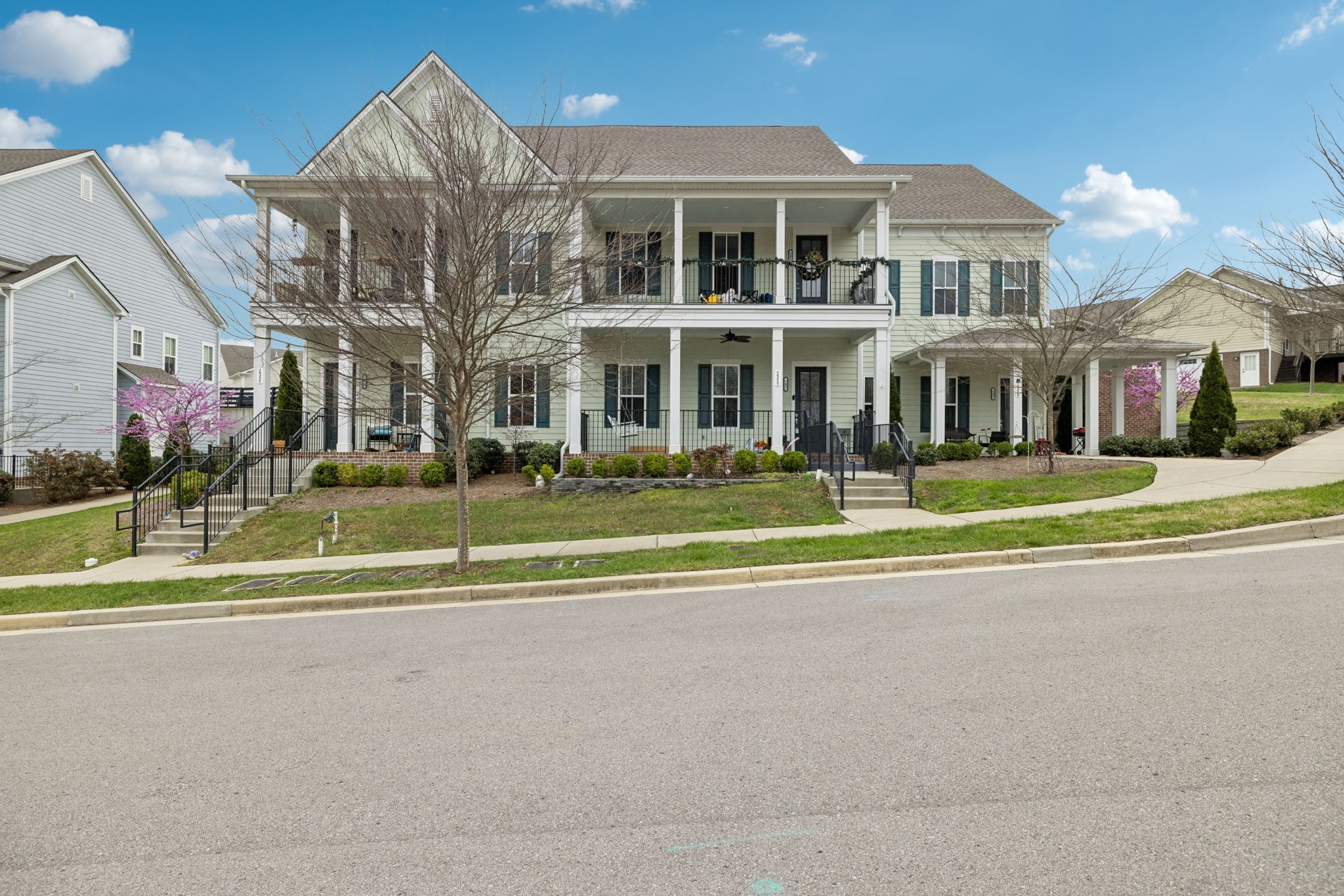 2355 Fairchild Cir Unit: 102
