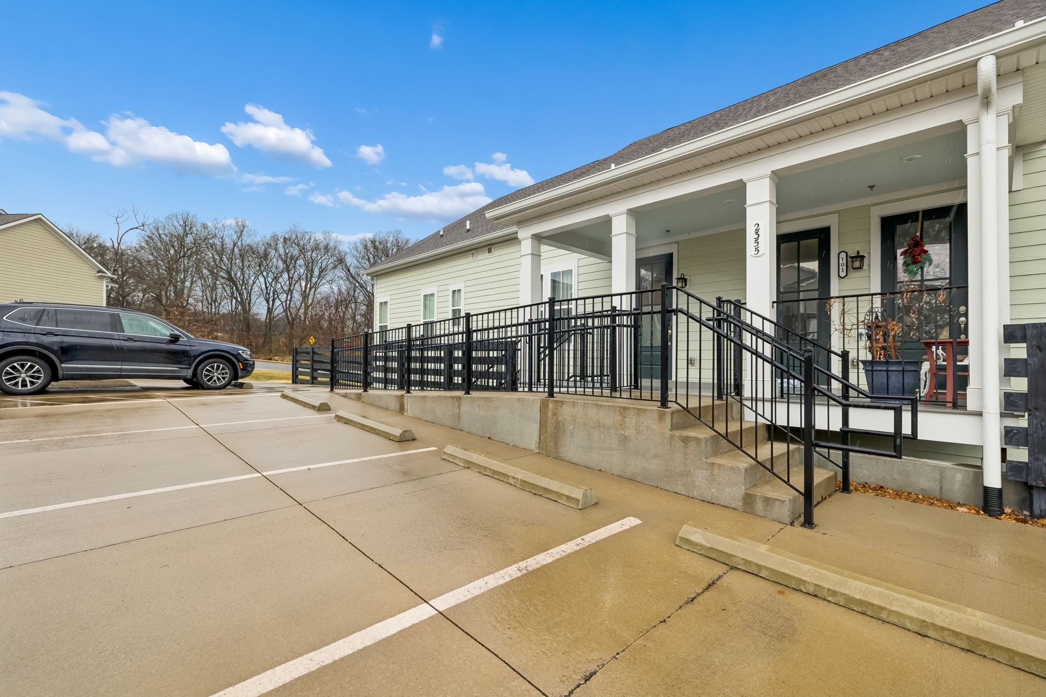 2355 Fairchild Cir Unit: 102