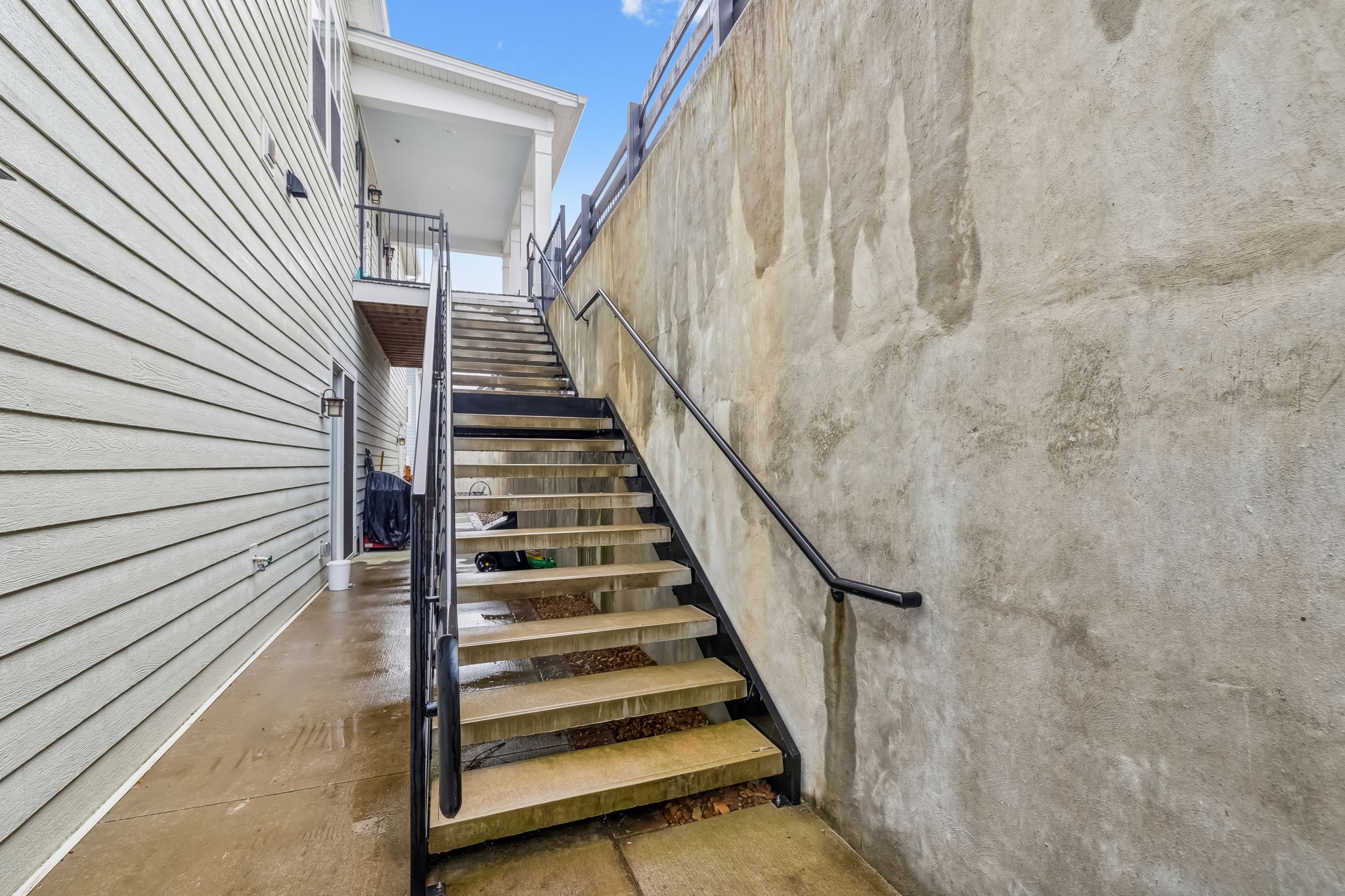 2355 Fairchild Cir Unit: 102