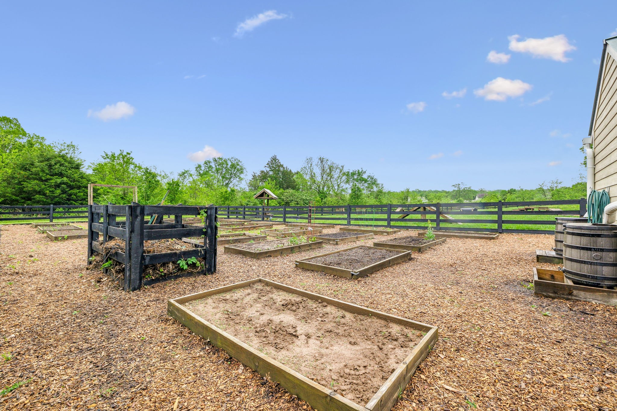 2355 Fairchild Cir Unit: 102