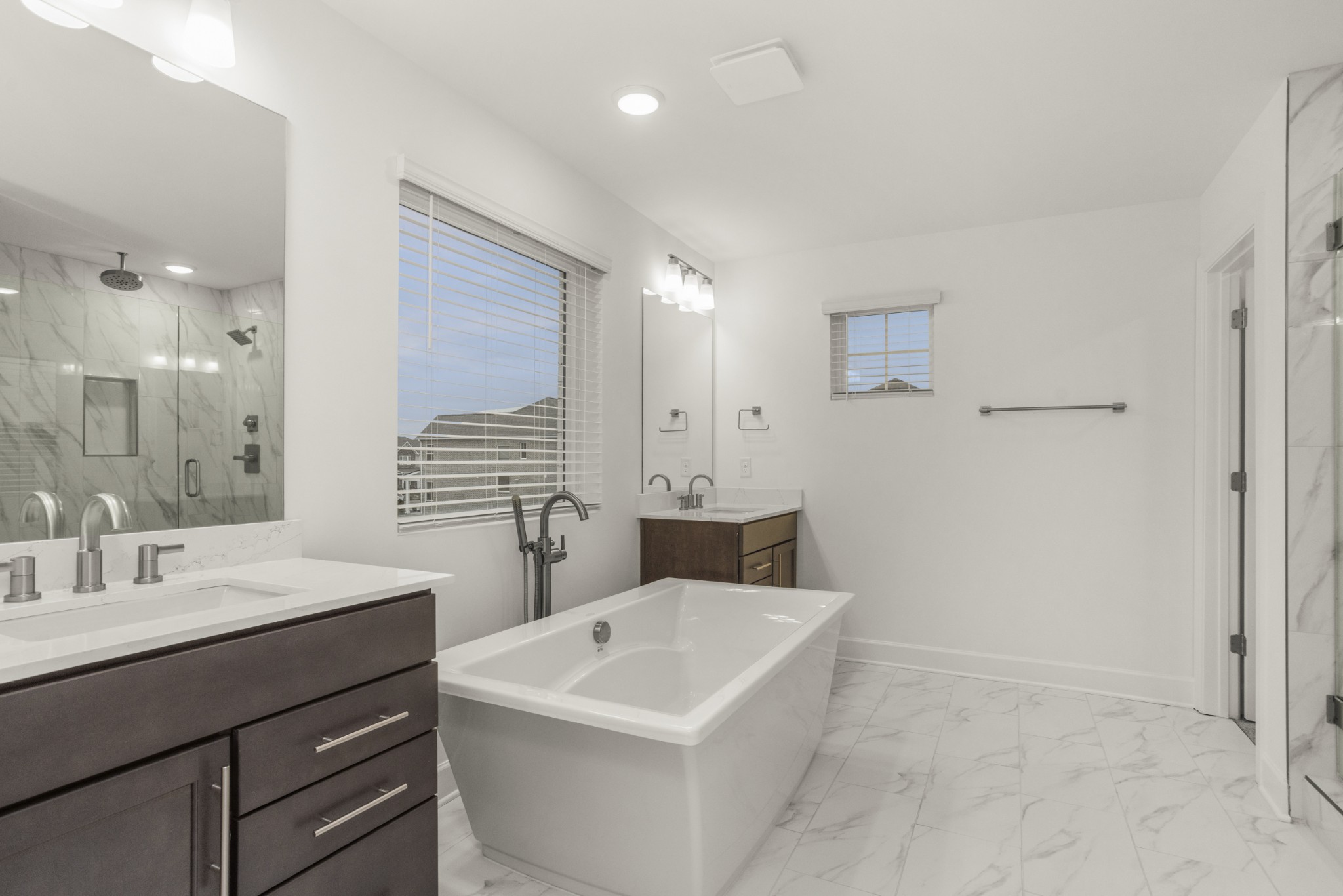 129 East Hill Street