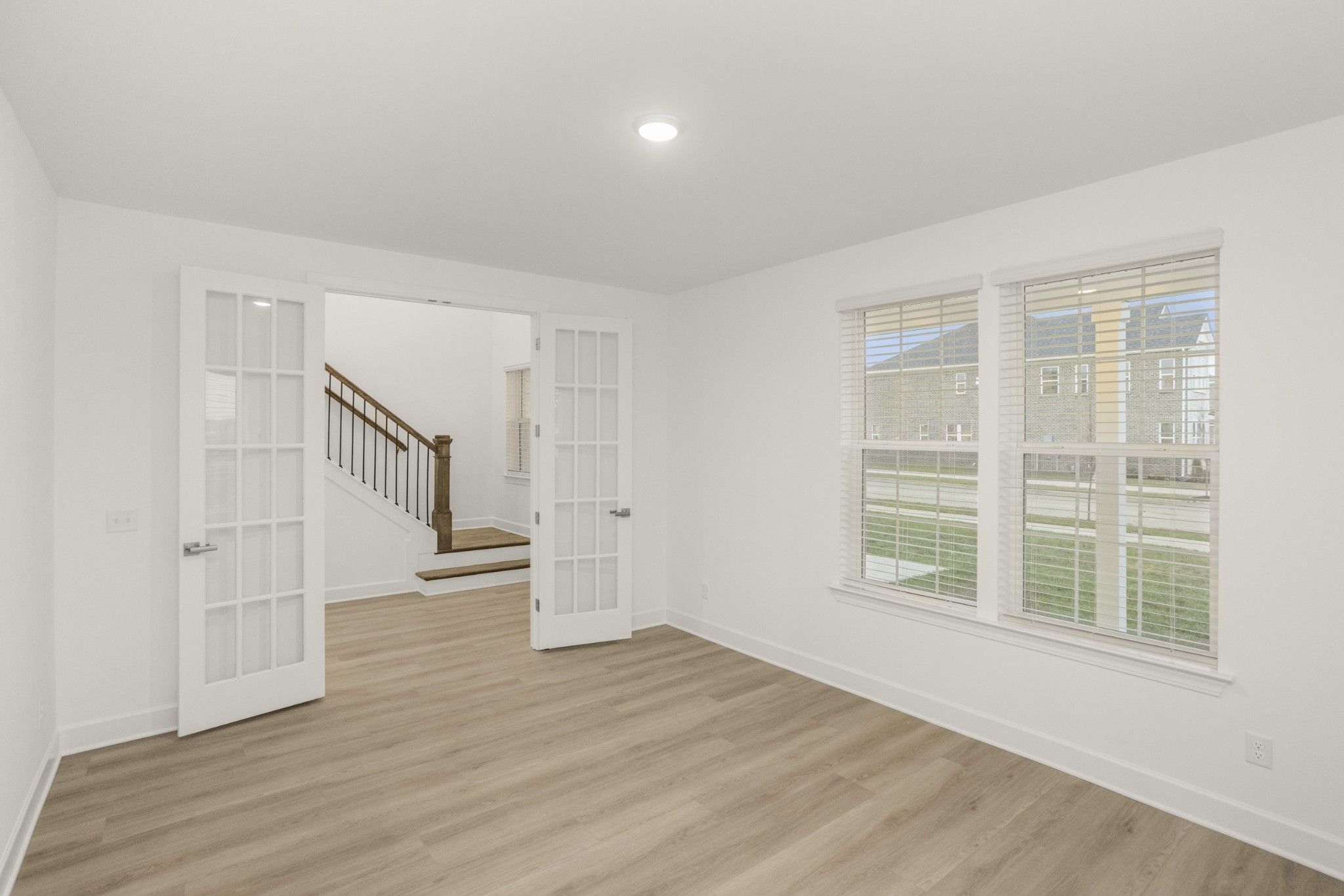 129 East Hill Street