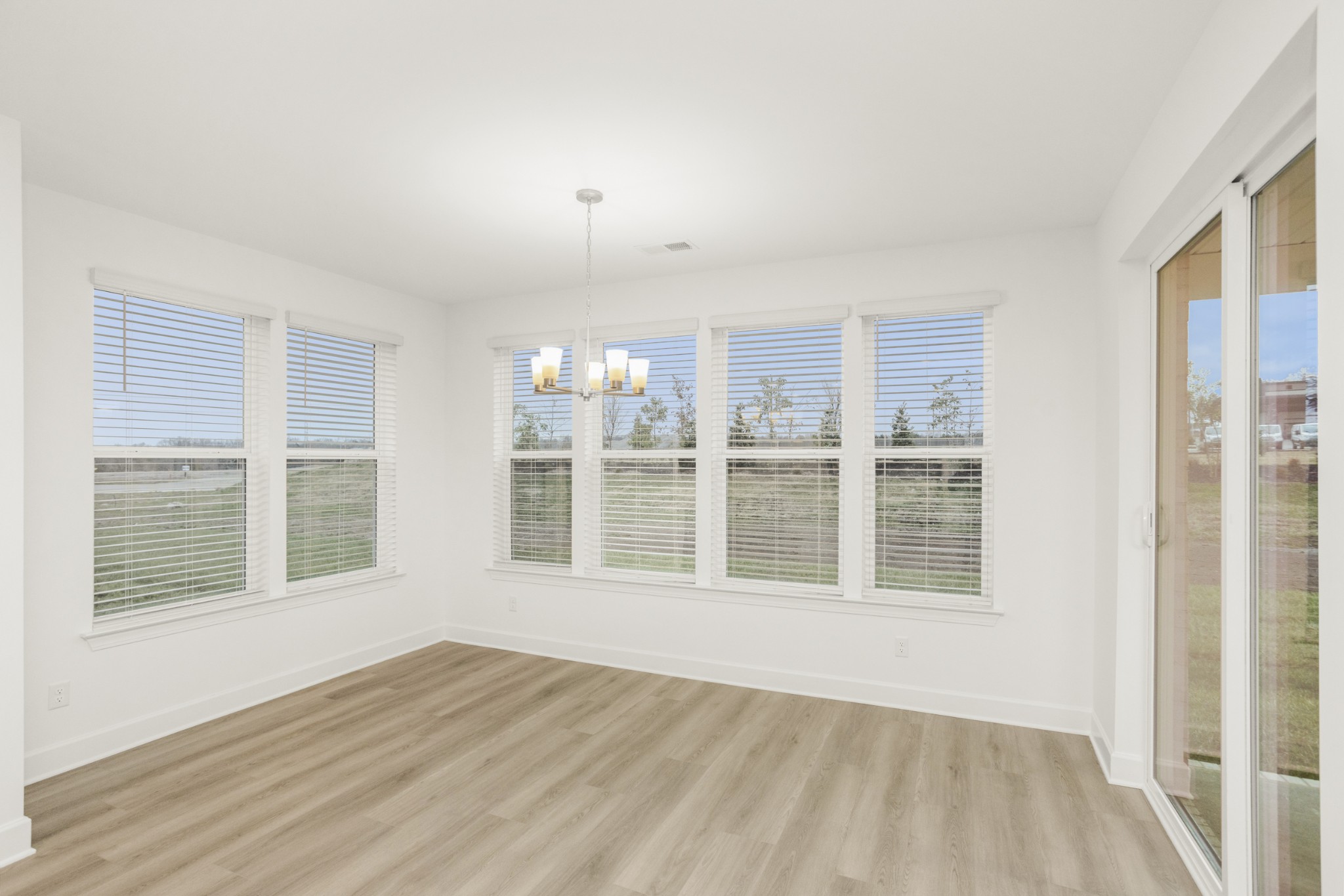 129 East Hill Street