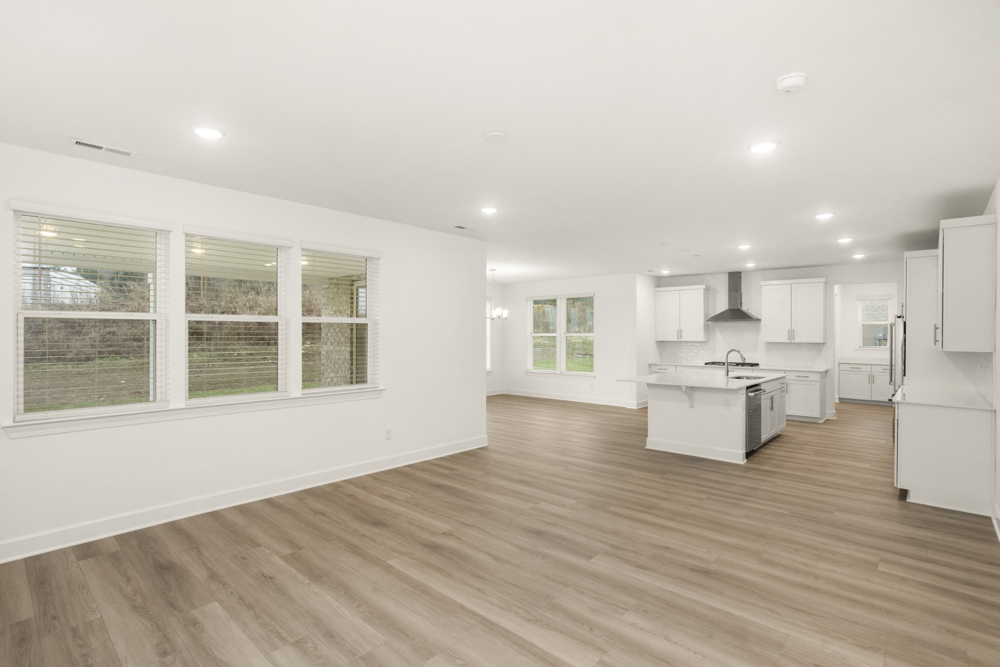 123 East Hill Street