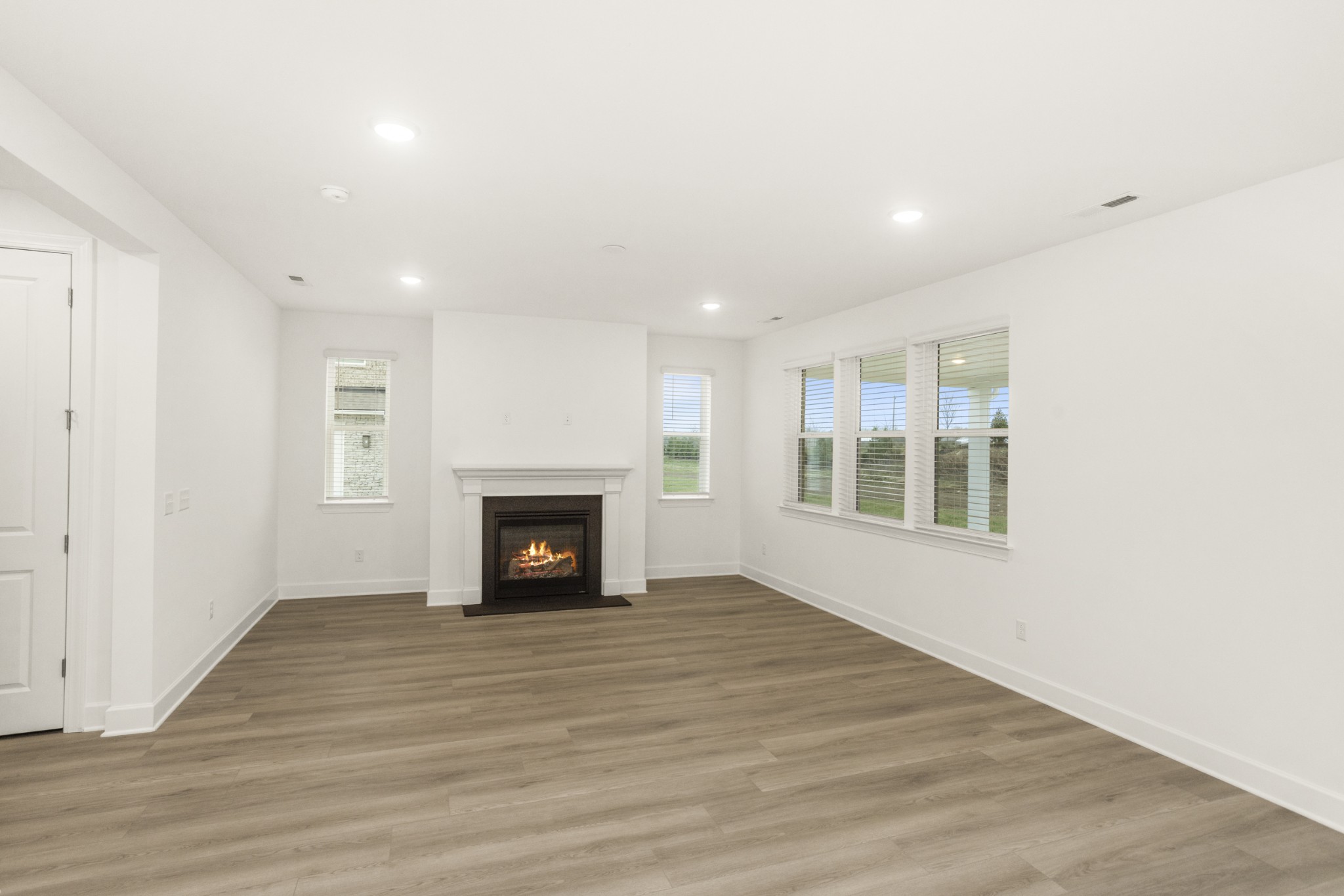 123 East Hill Street