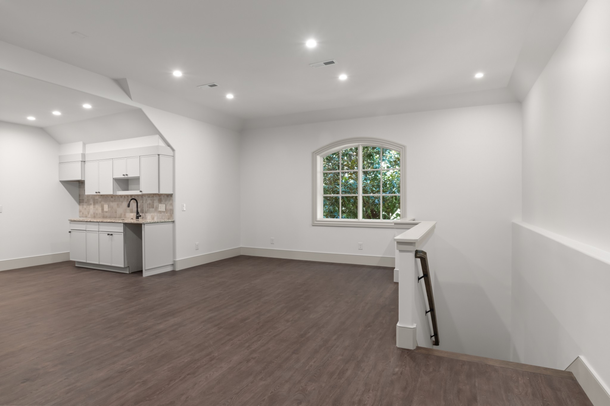 399 The Lady of the Lake Lane