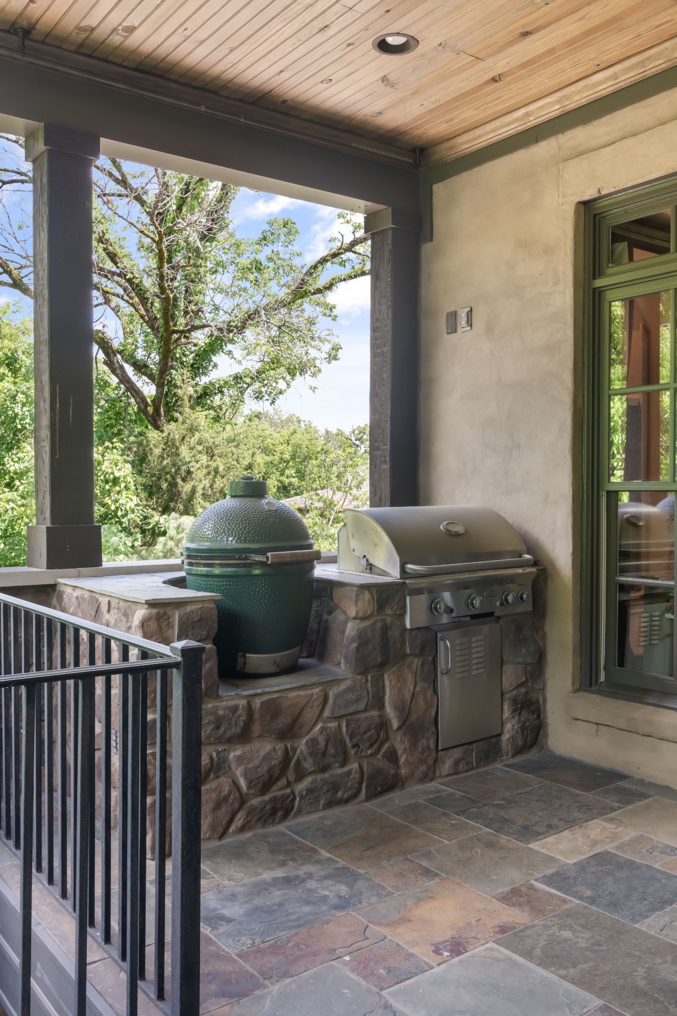 399 The Lady of the Lake Lane