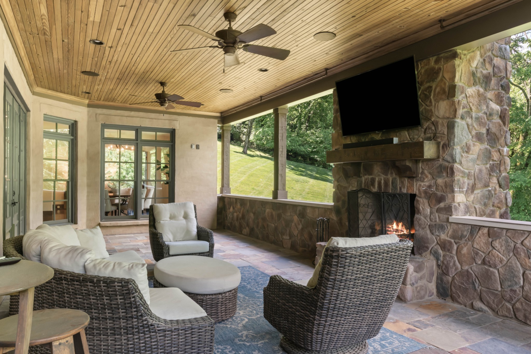 399 The Lady of the Lake Lane