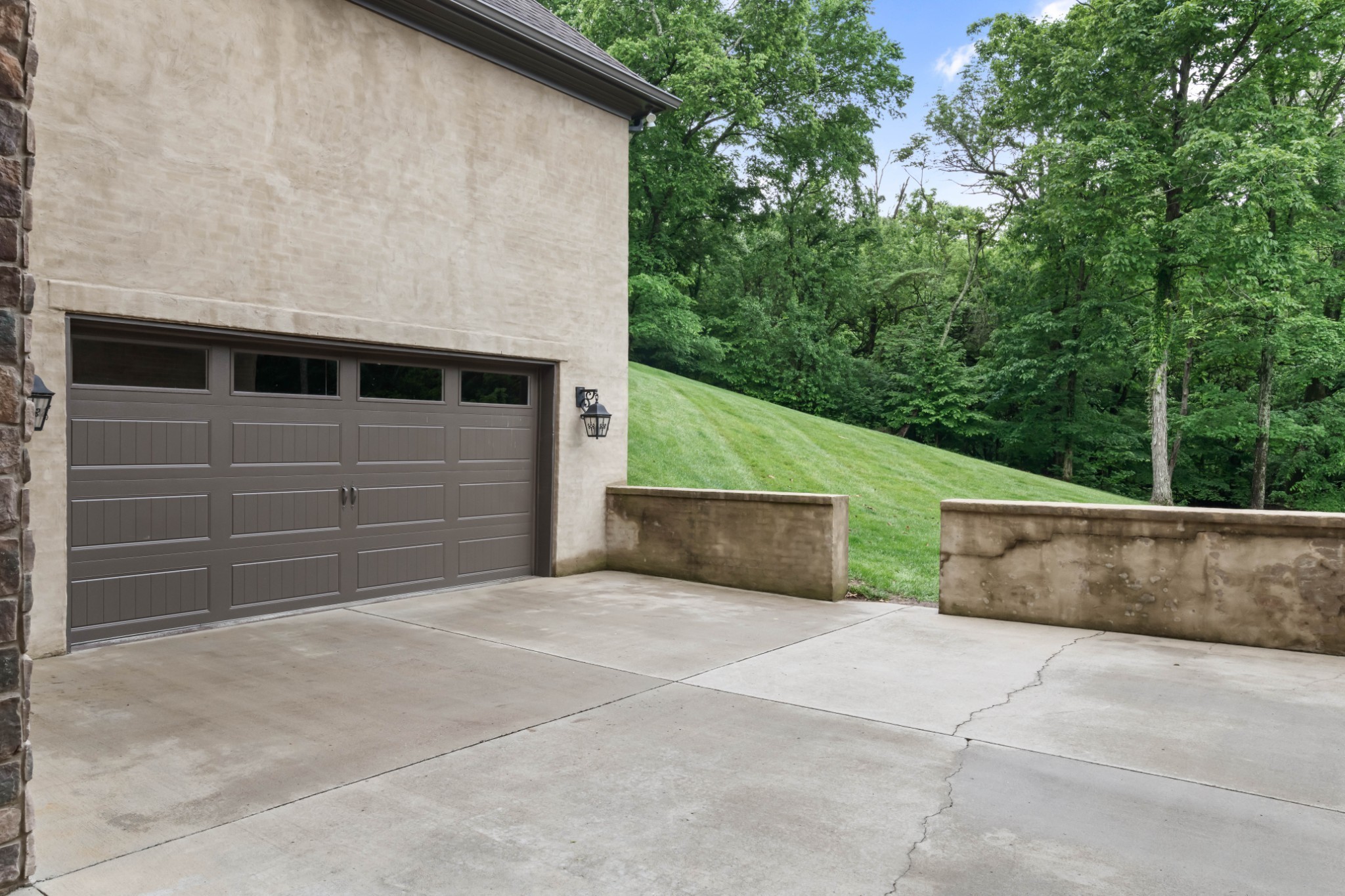 399 The Lady of the Lake Lane