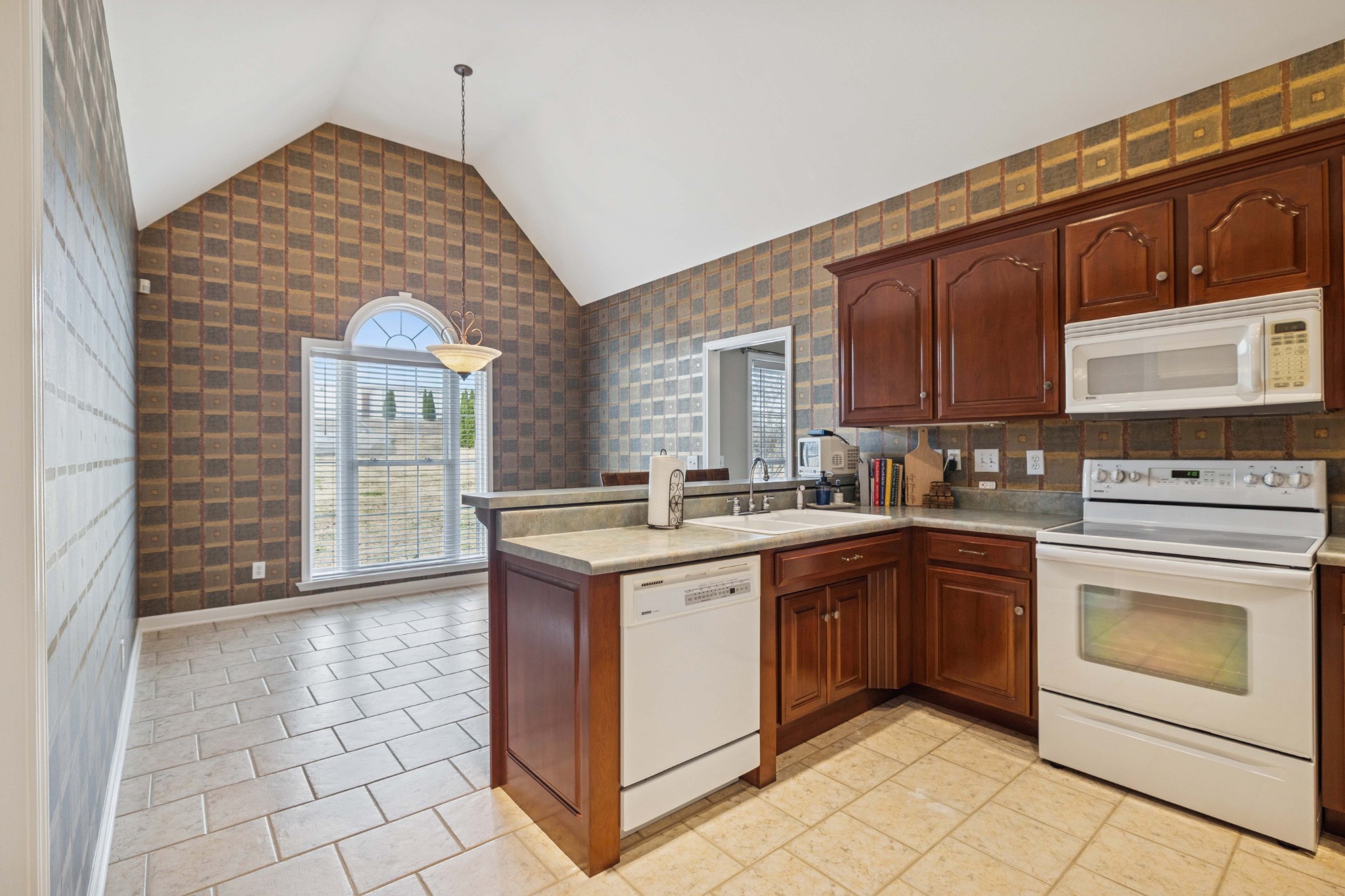 1205 Rock Springs Rd