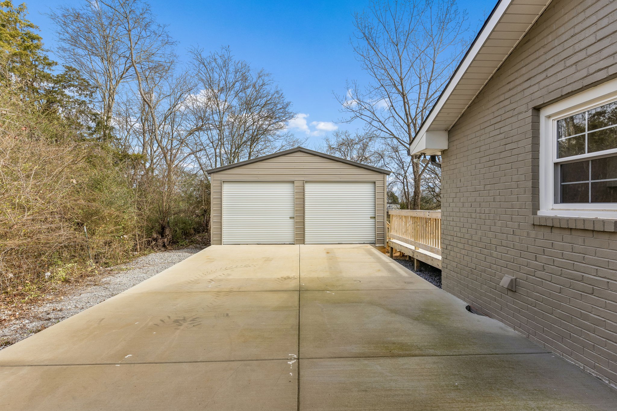 2434 Central Valley Road