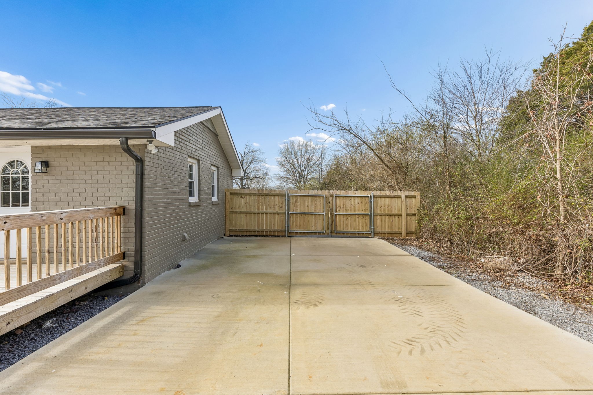 2434 Central Valley Road