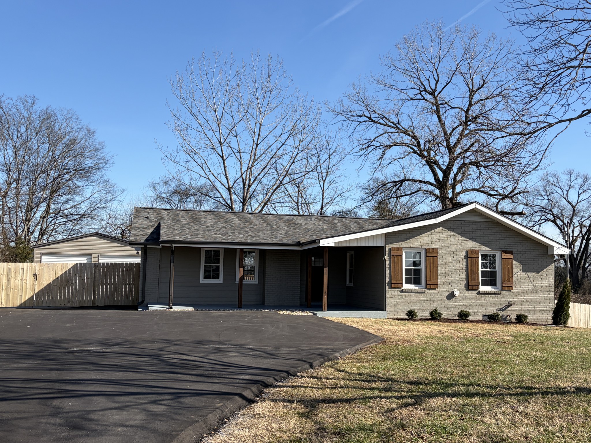 2434 Central Valley Road