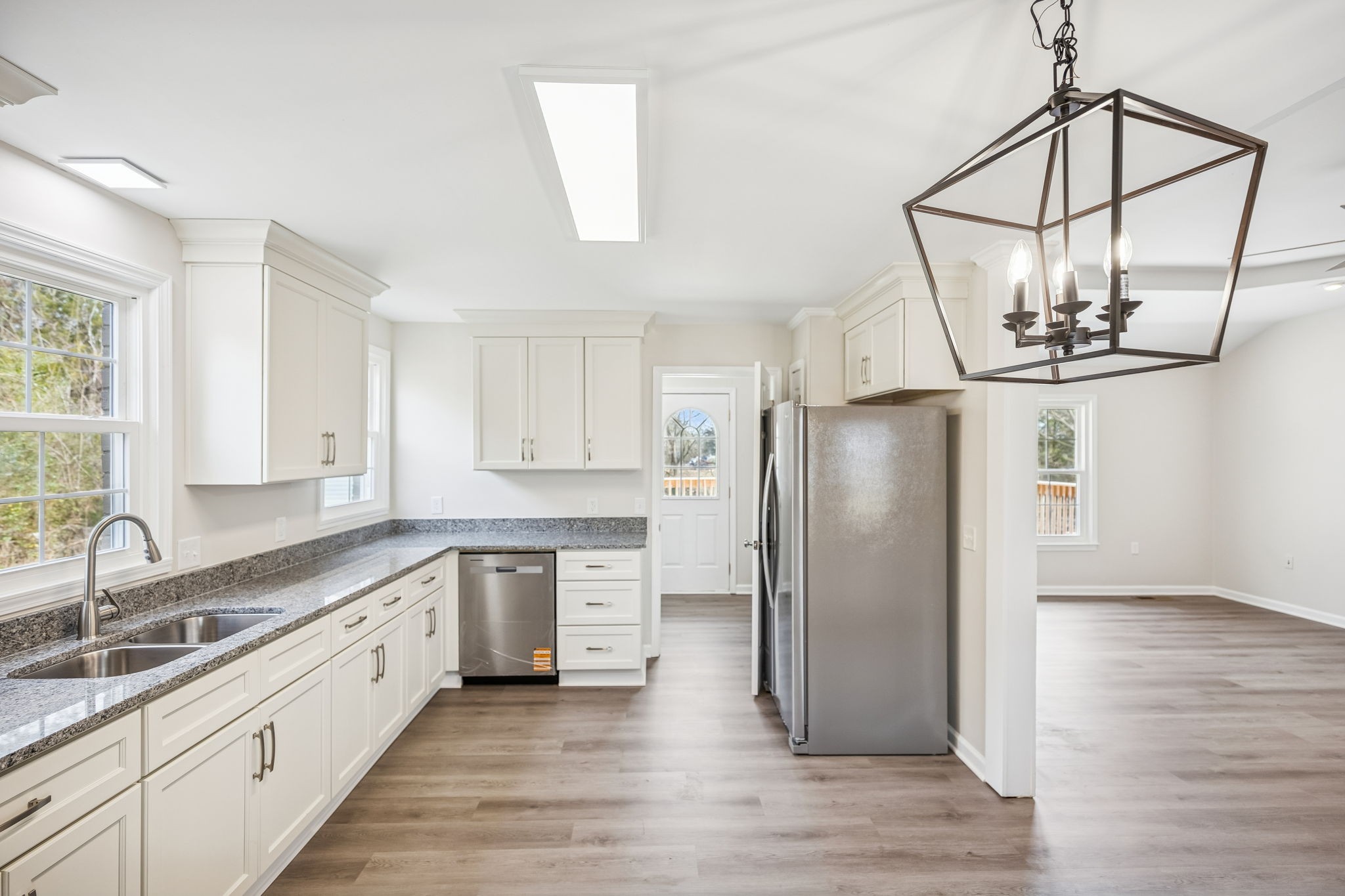 2434 Central Valley Road