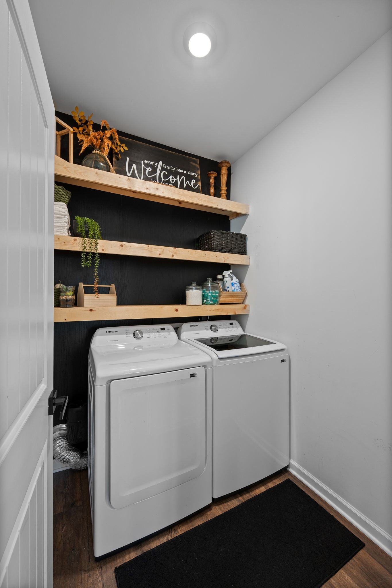 1013 Wiseman Farm Rd